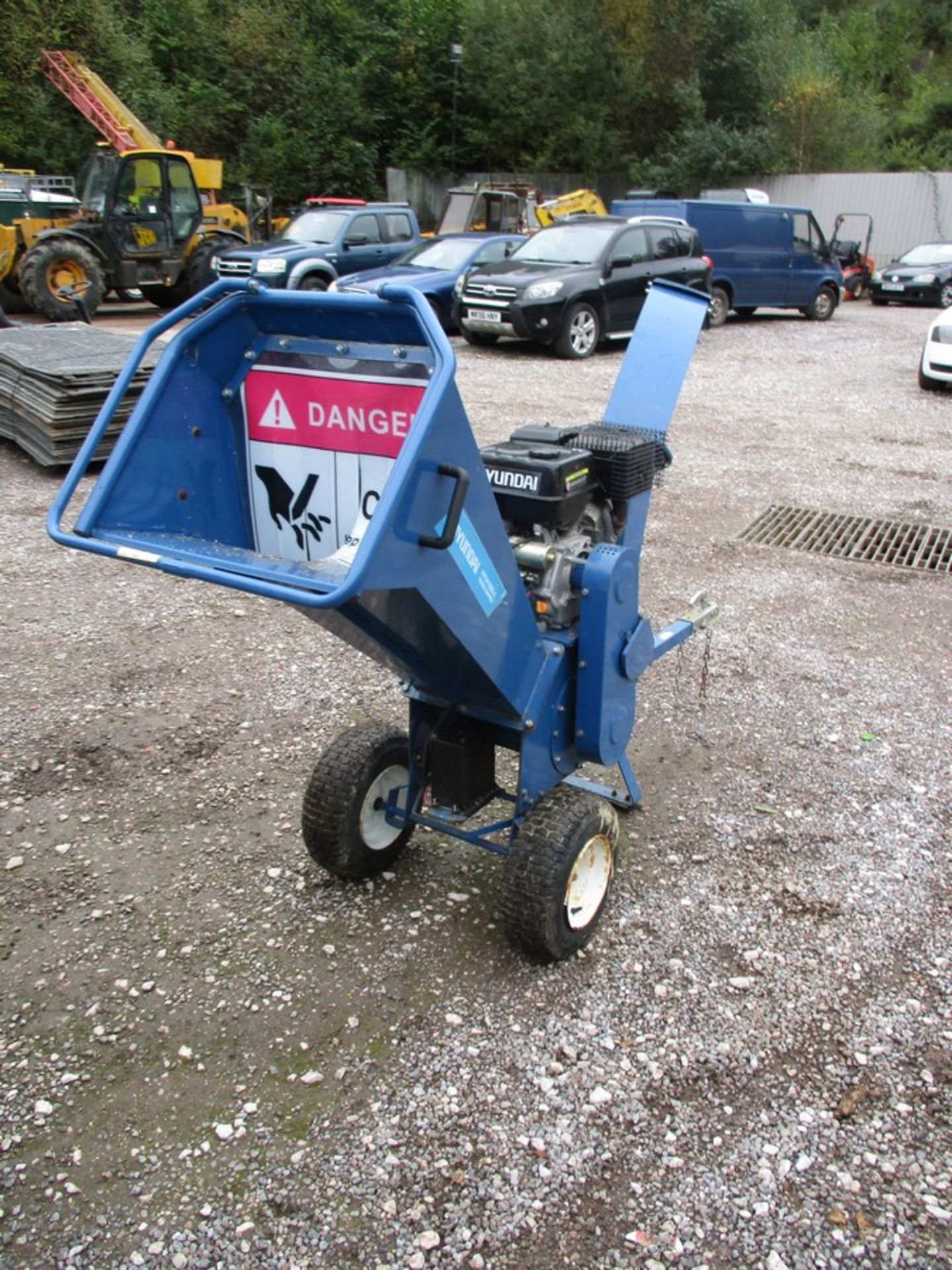 HYUNDAI CHIPPER SHREDDER - Image 3 of 3