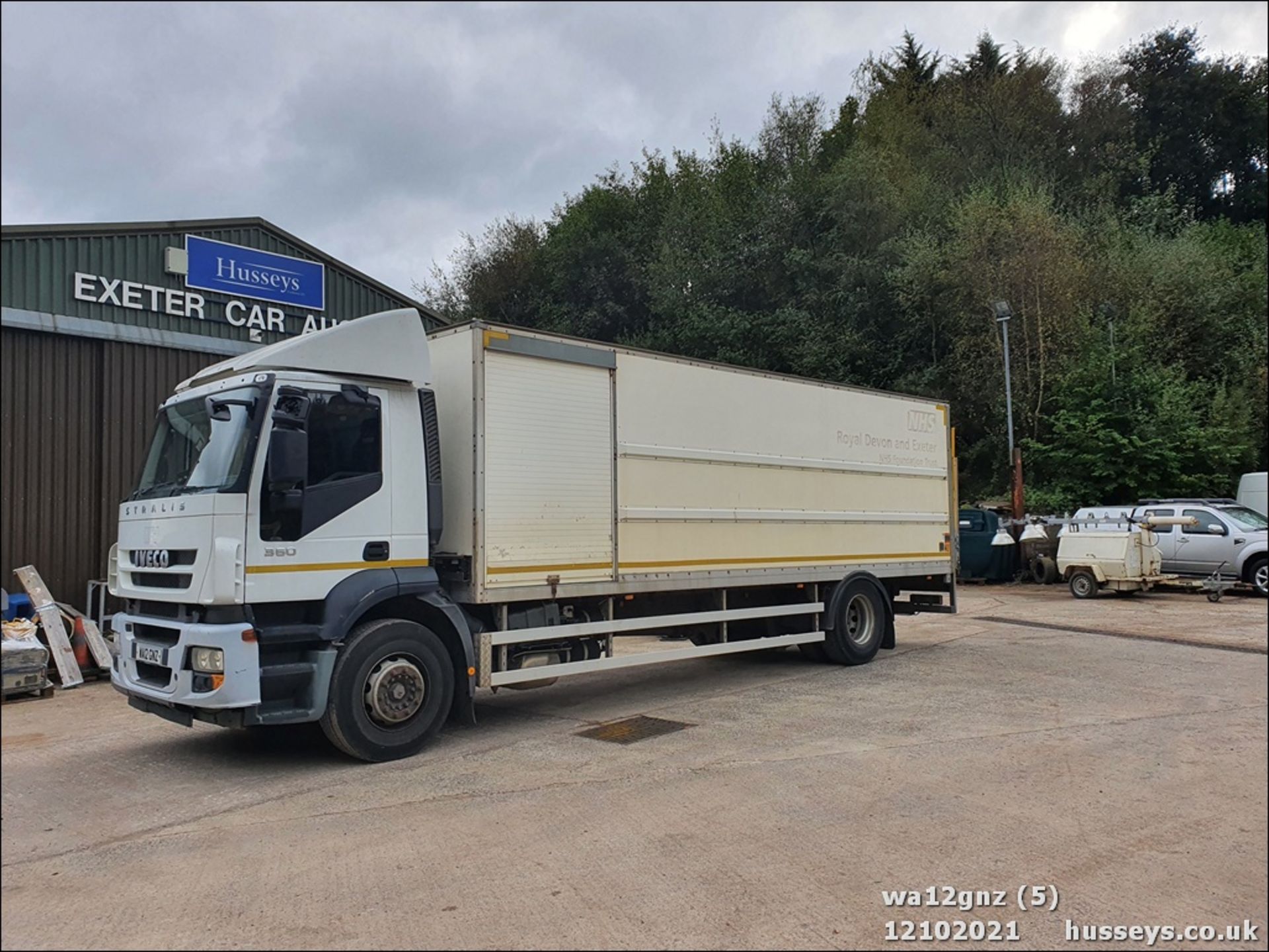 12/12 IVECO STRALIS - 7790cc 2dr (White, 643k) - Image 9 of 17