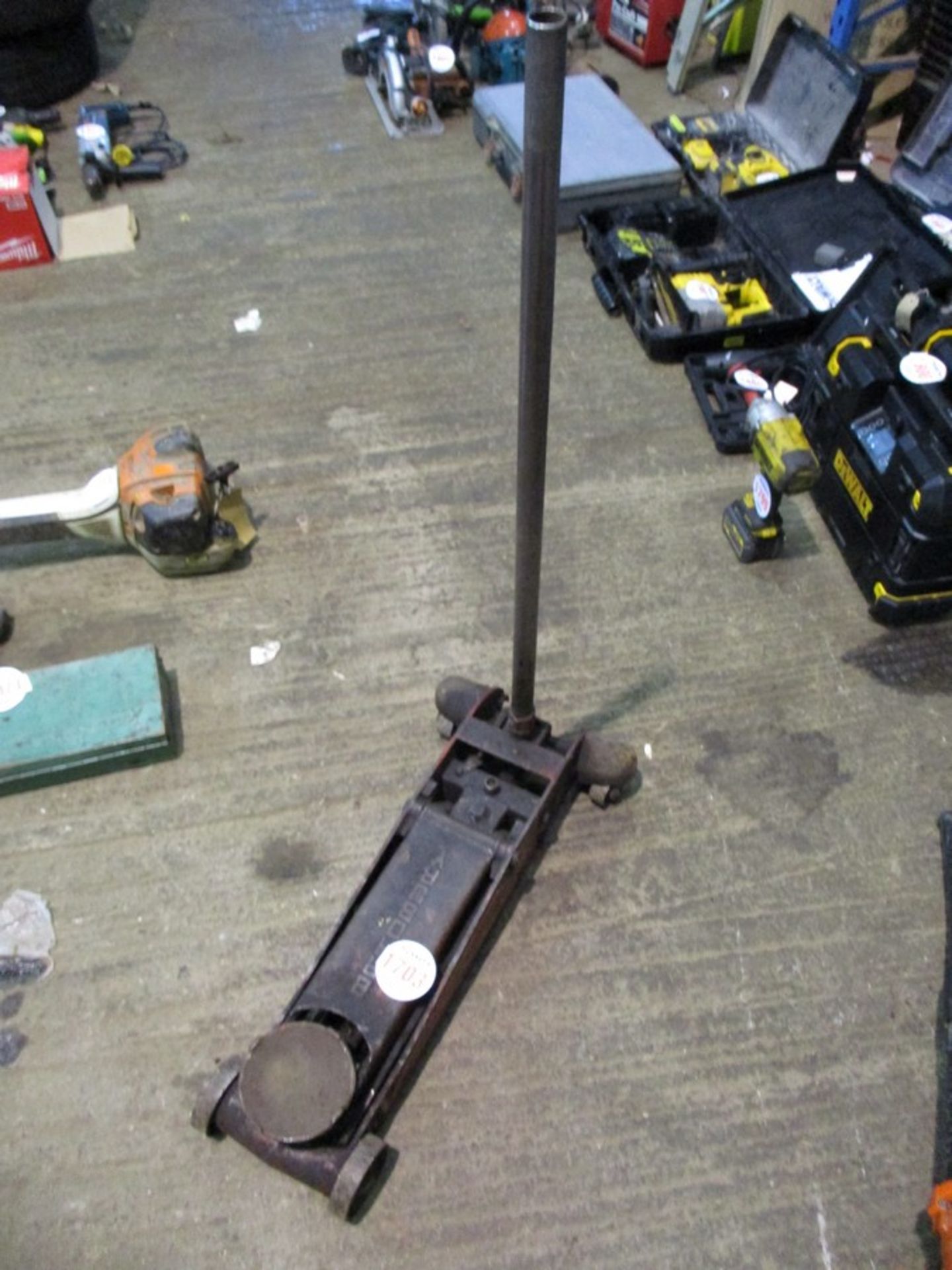 BRADBURY TROLLEY JACK