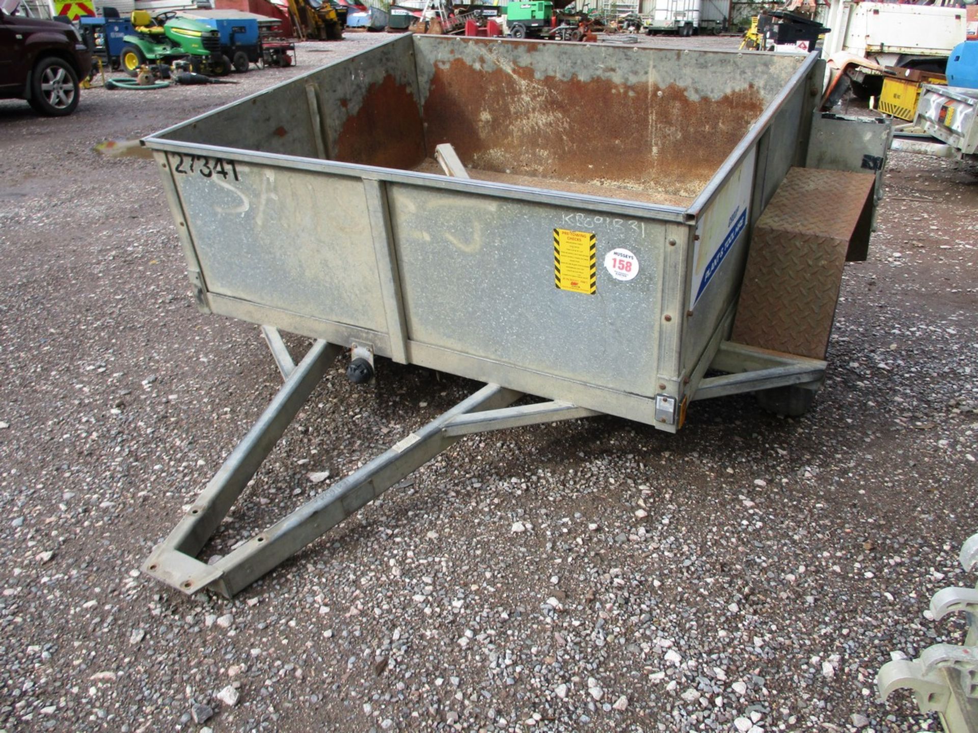 SINGLE AXLE TRAILER