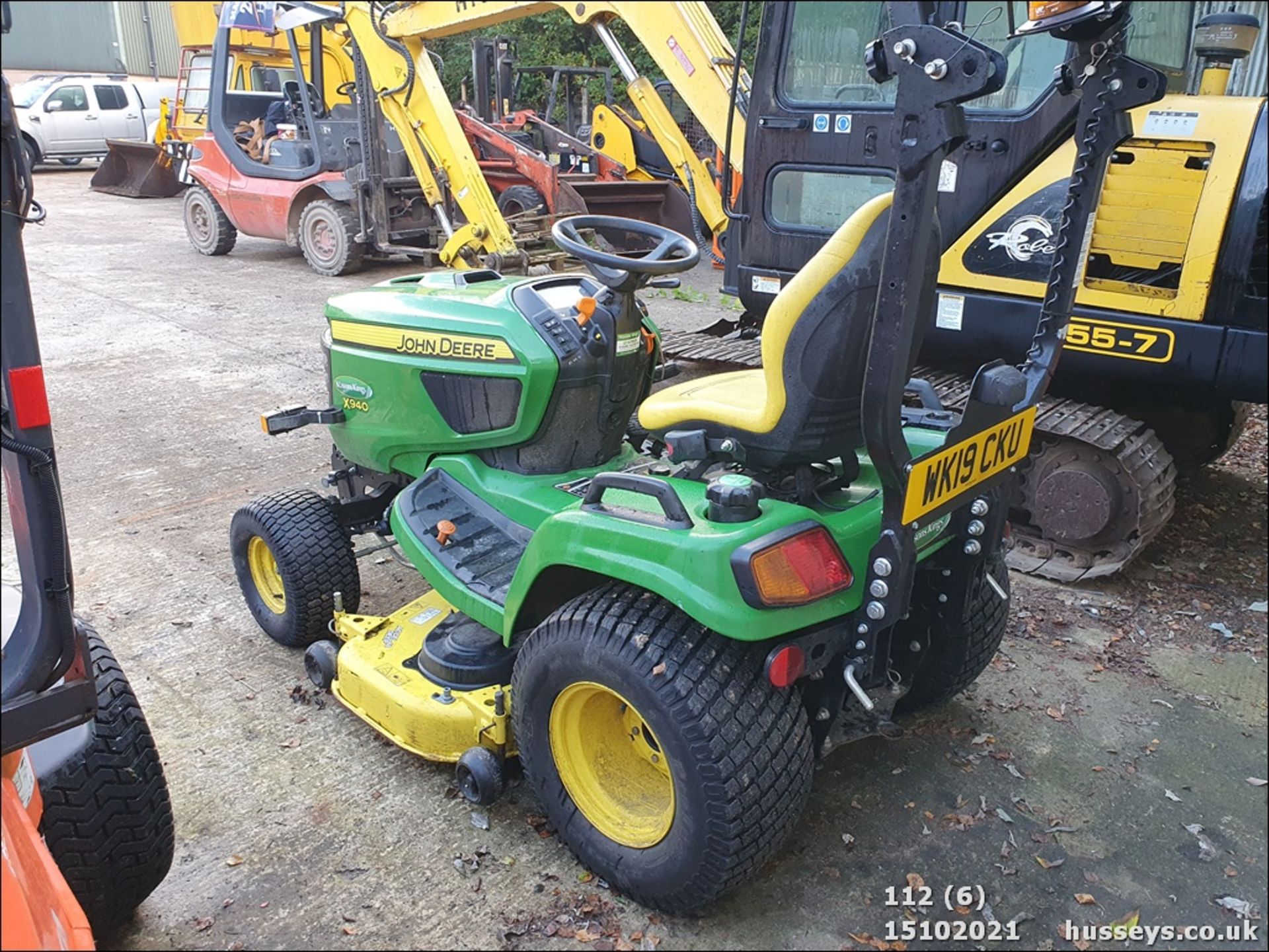 JOHN DEERE X940 MOWER 346 HOURS WK19CKU V5 KEY AND SERVICE SHEET - Image 7 of 8