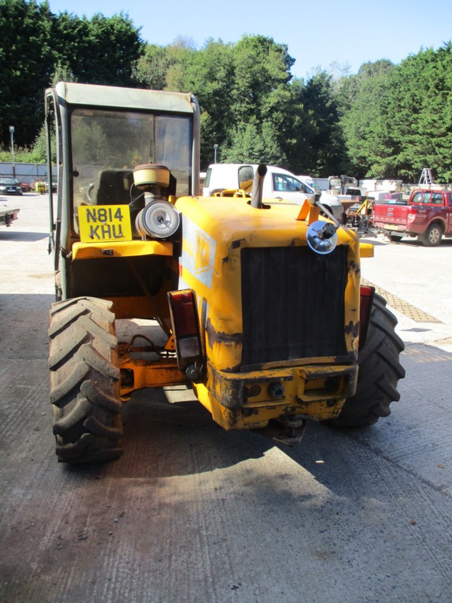 JCB 526 TURBO LOADALL N814 KHU SHOWING 1558HRS (1 tyre slipped off rim) - Image 4 of 5