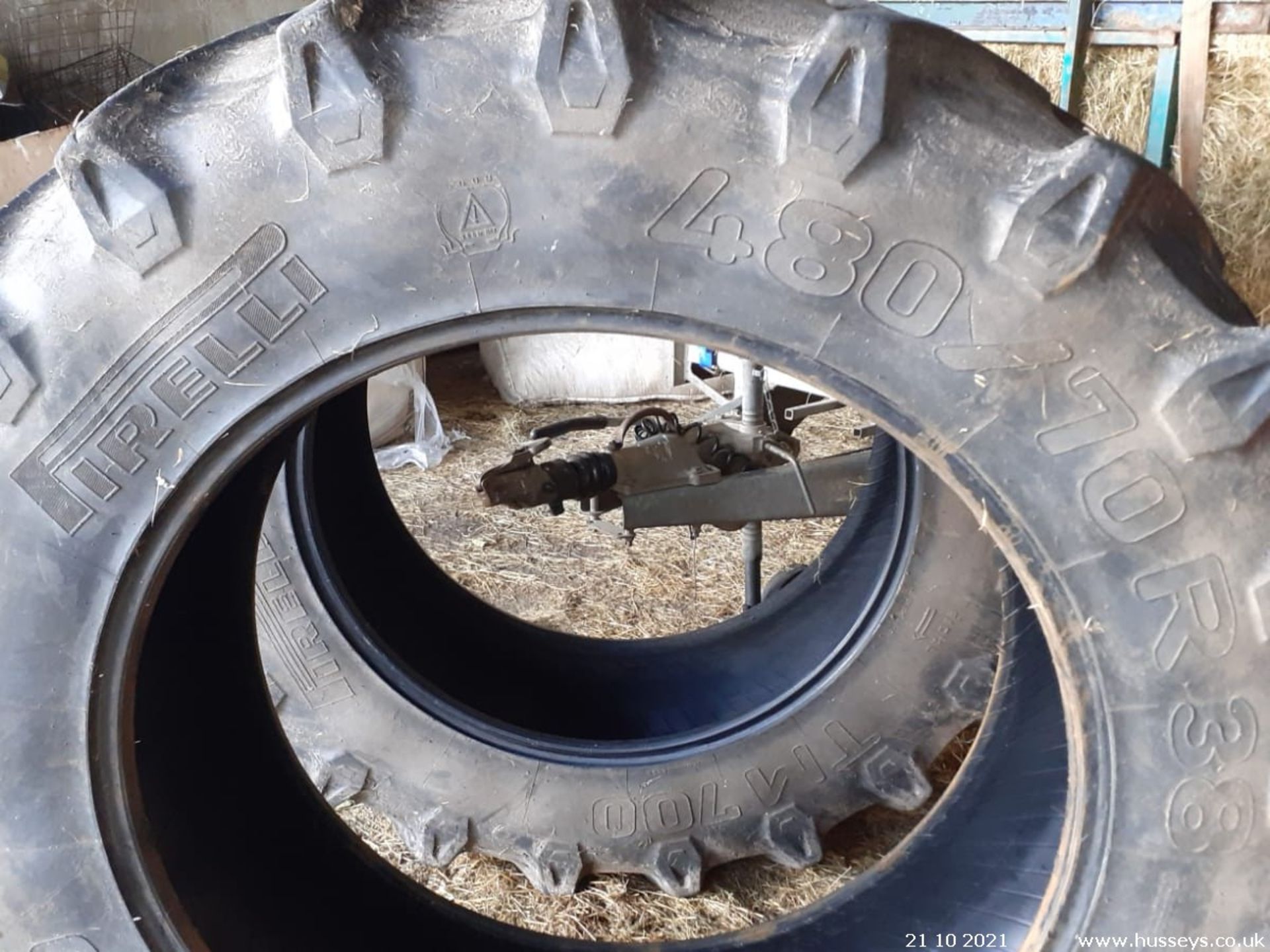 PAIR OF TRACTOR TYRES 480/70R38 - Image 4 of 8