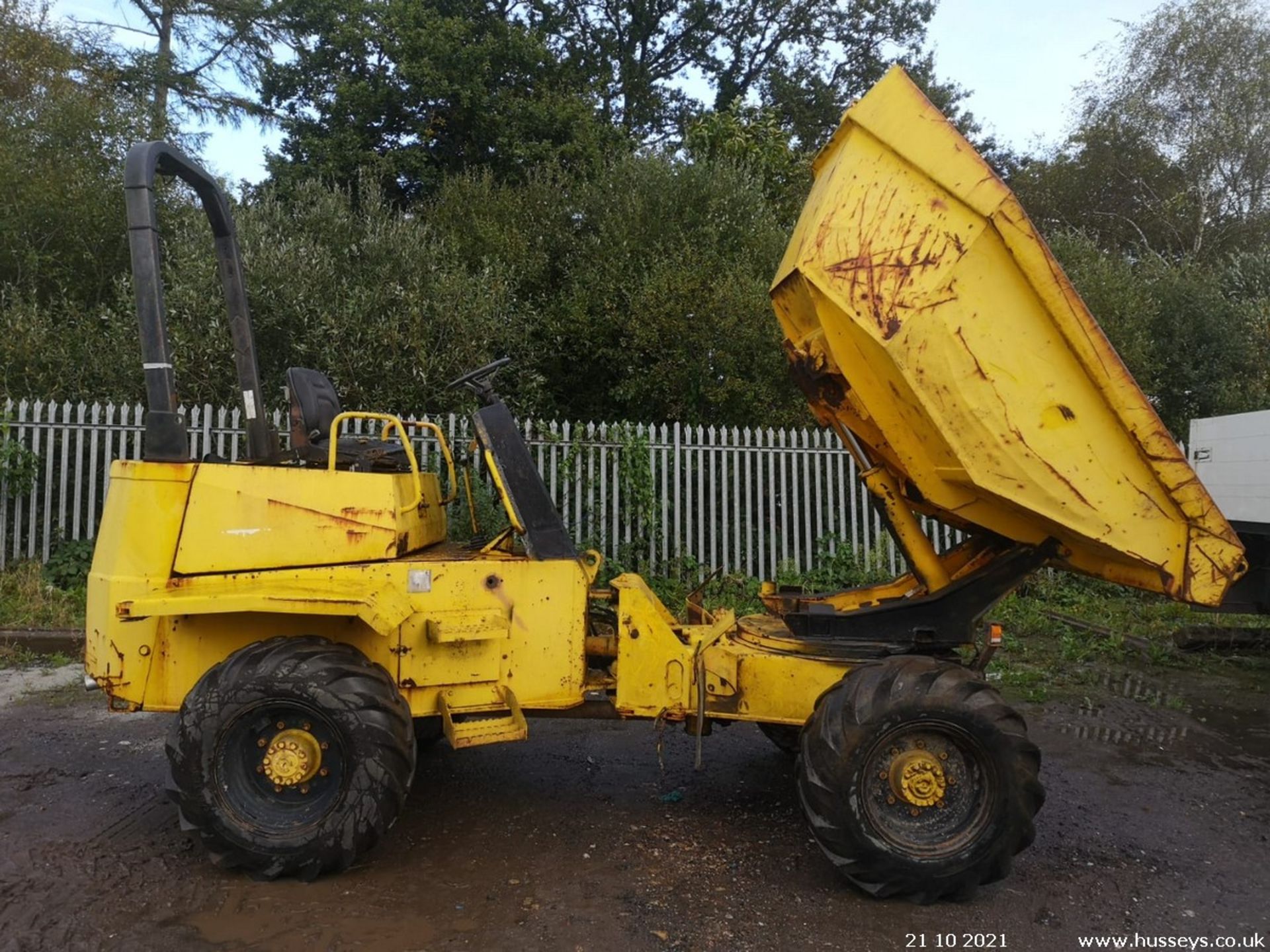 THWAITES 5 TON SWIVEL SKIP DUMPER 2005 2471HRS RDTS - Image 5 of 13