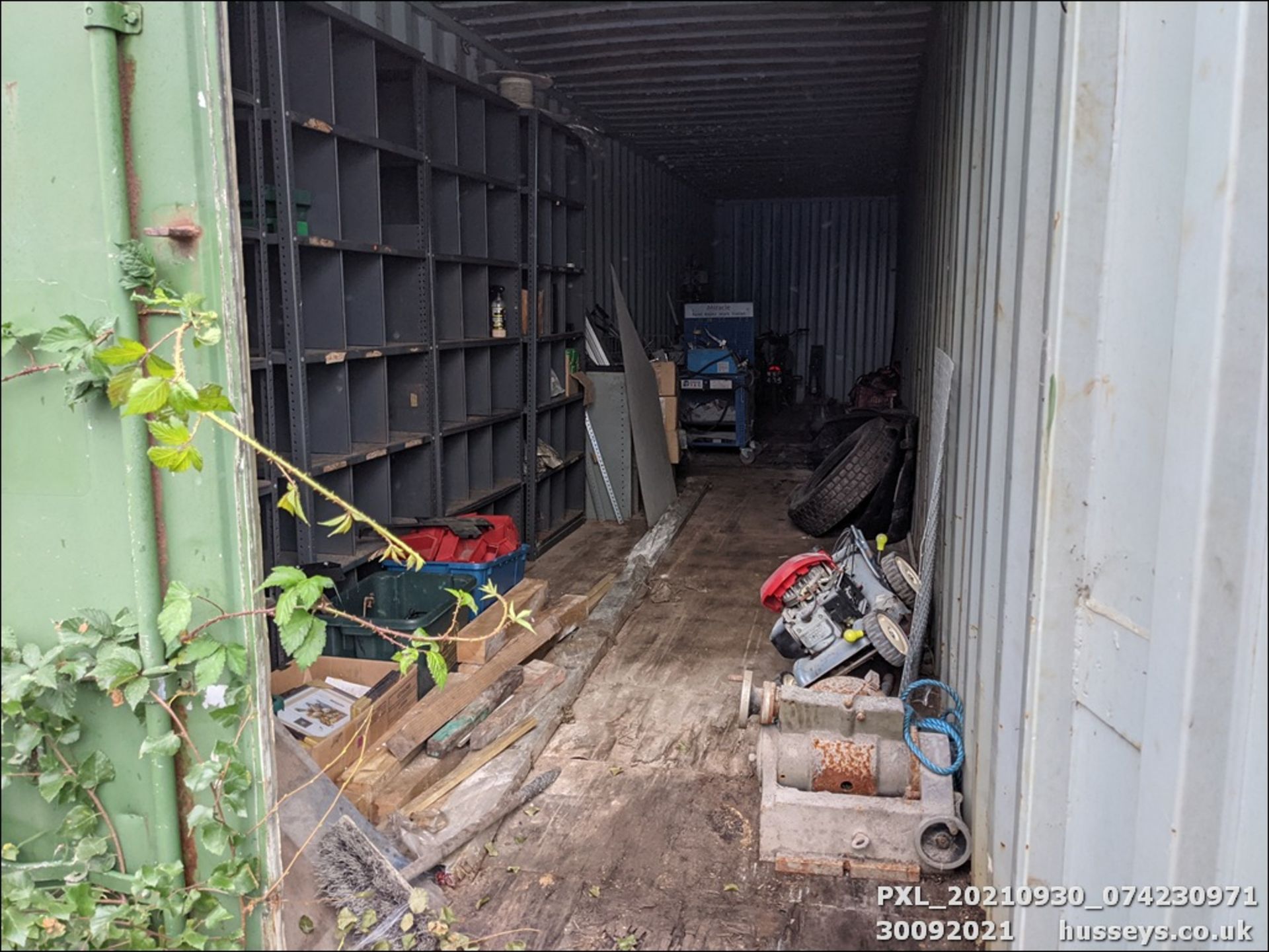 40' CONTAINER. CONTENTS NOT INCLUDED. *** LOCATED EX20 1UF *** - Image 3 of 5
