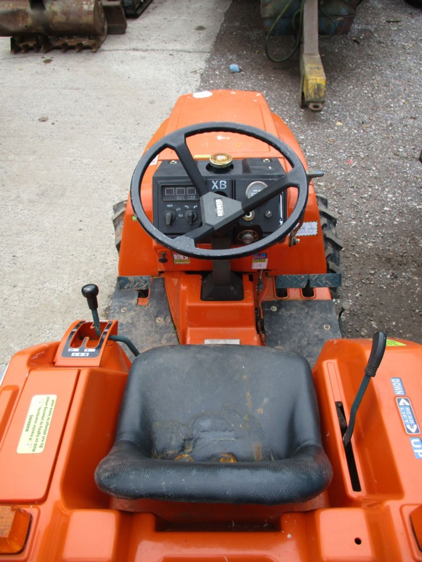 KUBOTA BULLACE COMPACT TRACTOR - Image 5 of 5