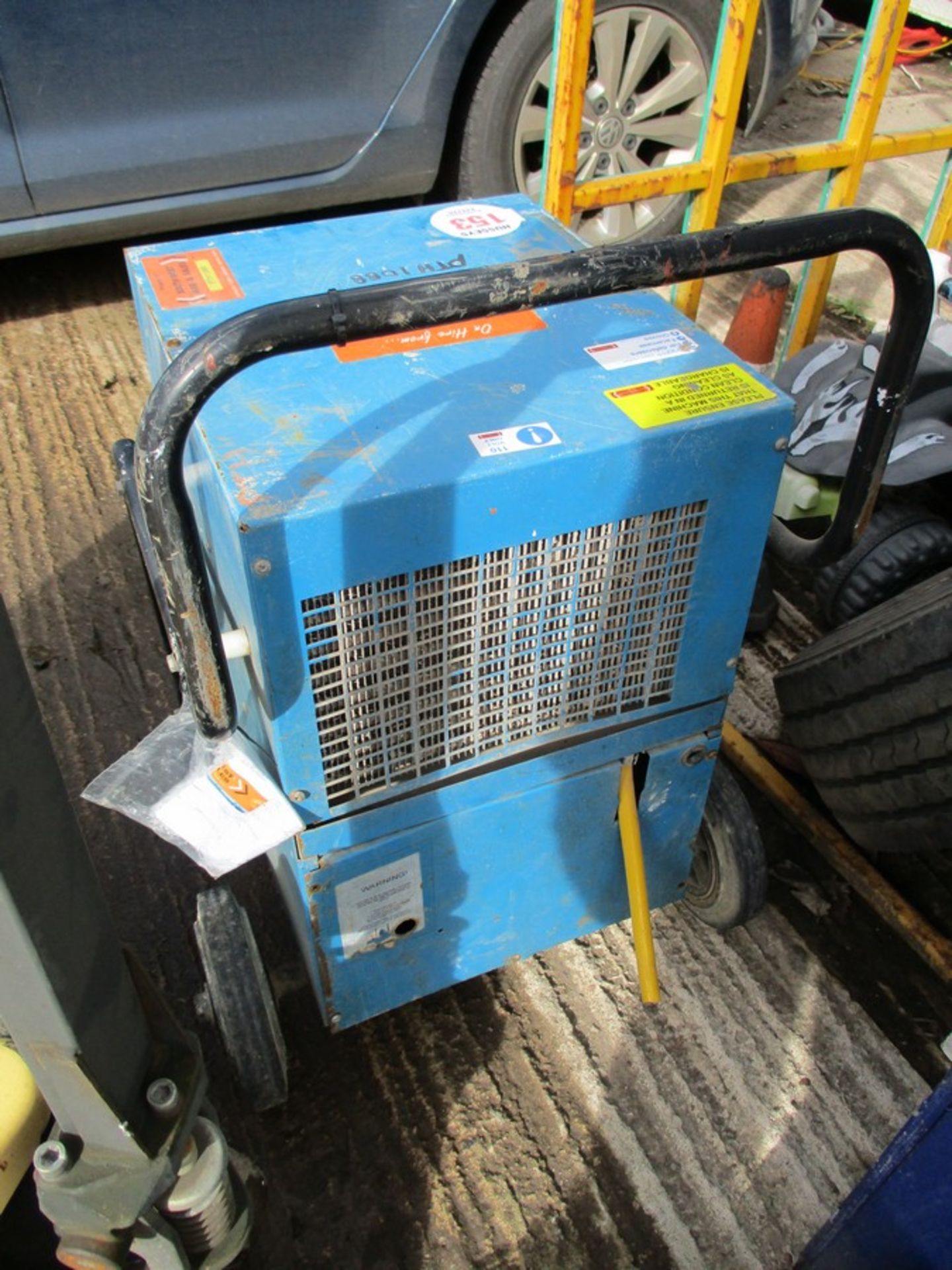 DEHUMIDIFIER - Image 2 of 2