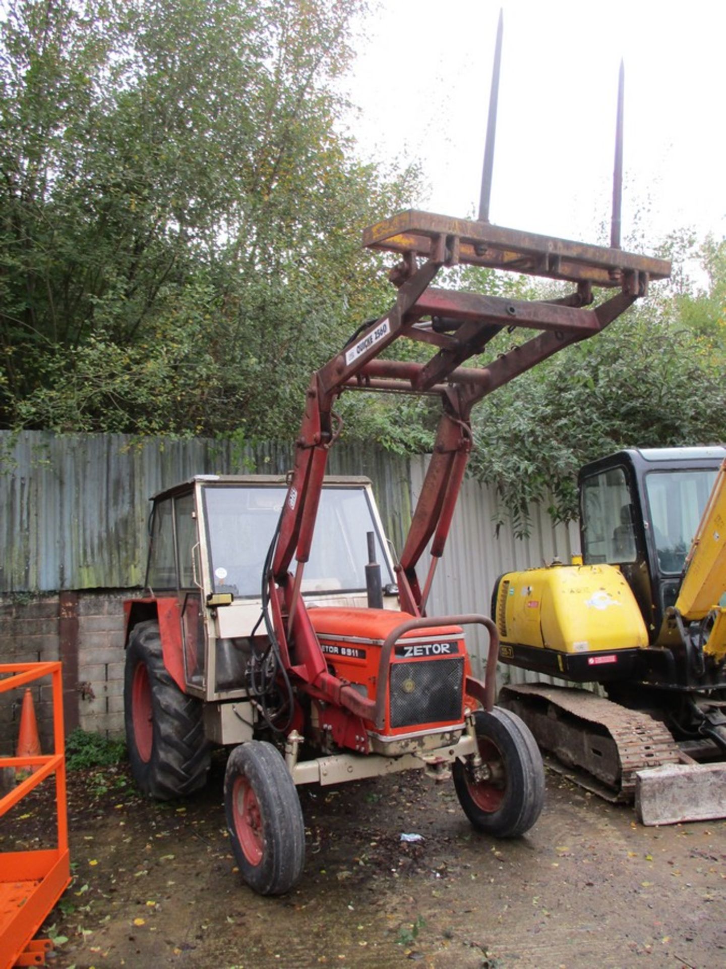 ZETOR 6911 TRACTOR C/W QUICKE LOADER & SPIKE, REAR END WEIGHT BLOCK JDC918W 0231HRS