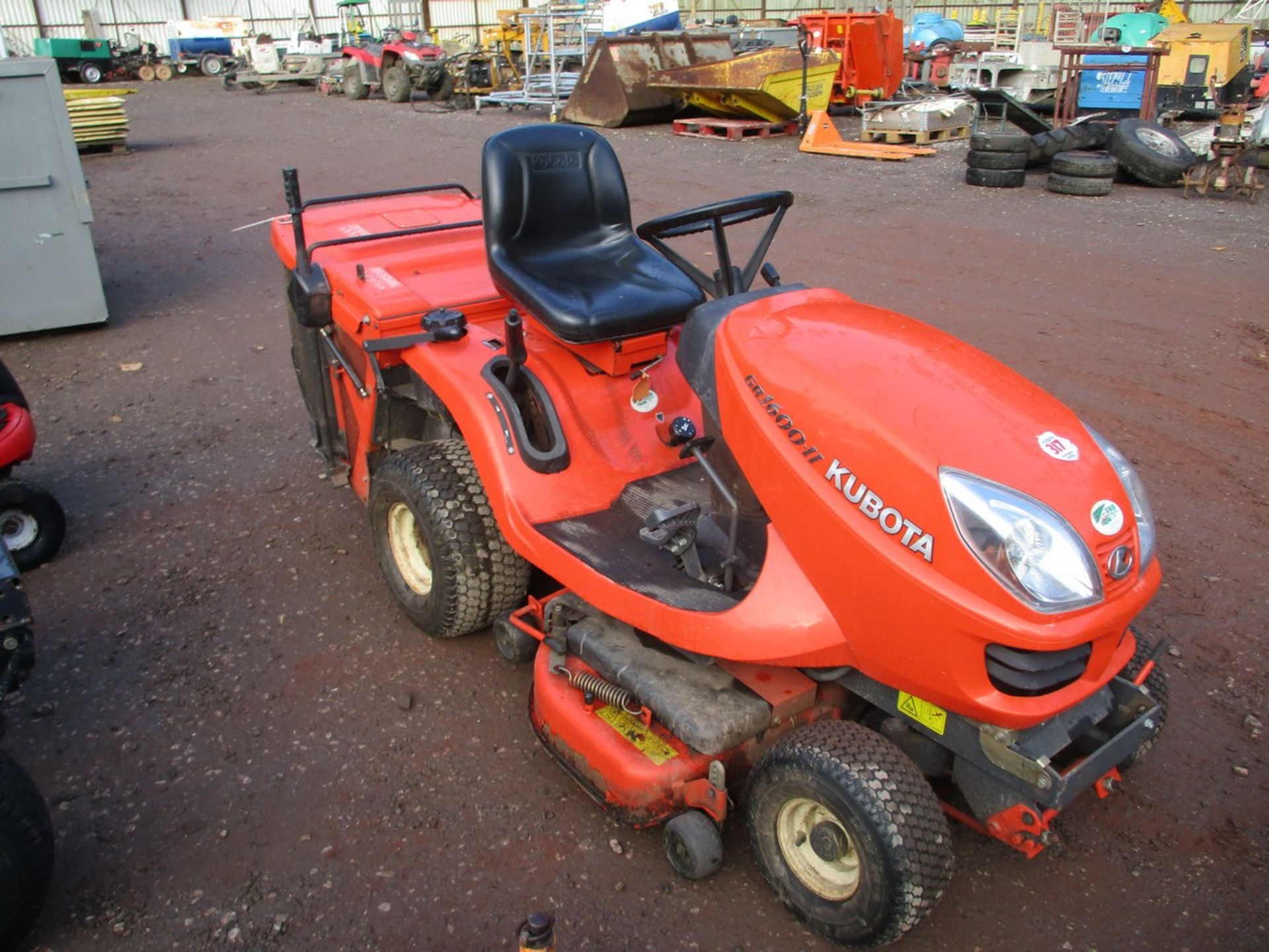 KUBOTA GR1600 RIDE ON MOWER 0650HRS WA12 BDY - Image 2 of 5