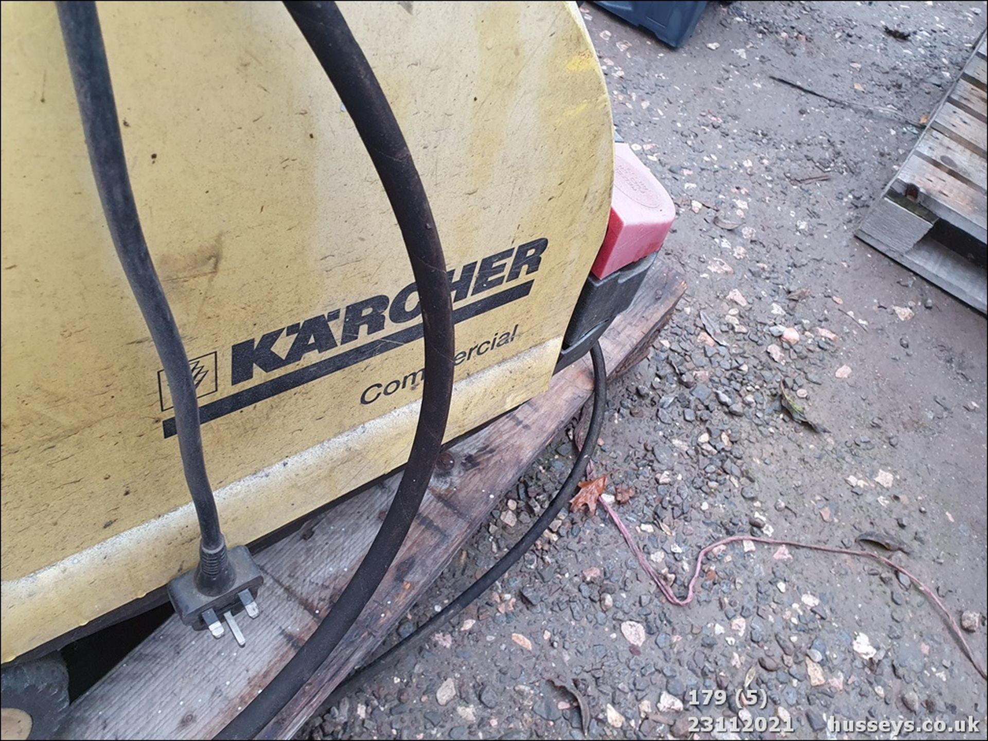 KARCHER PRESSURE WASHER - Image 8 of 8