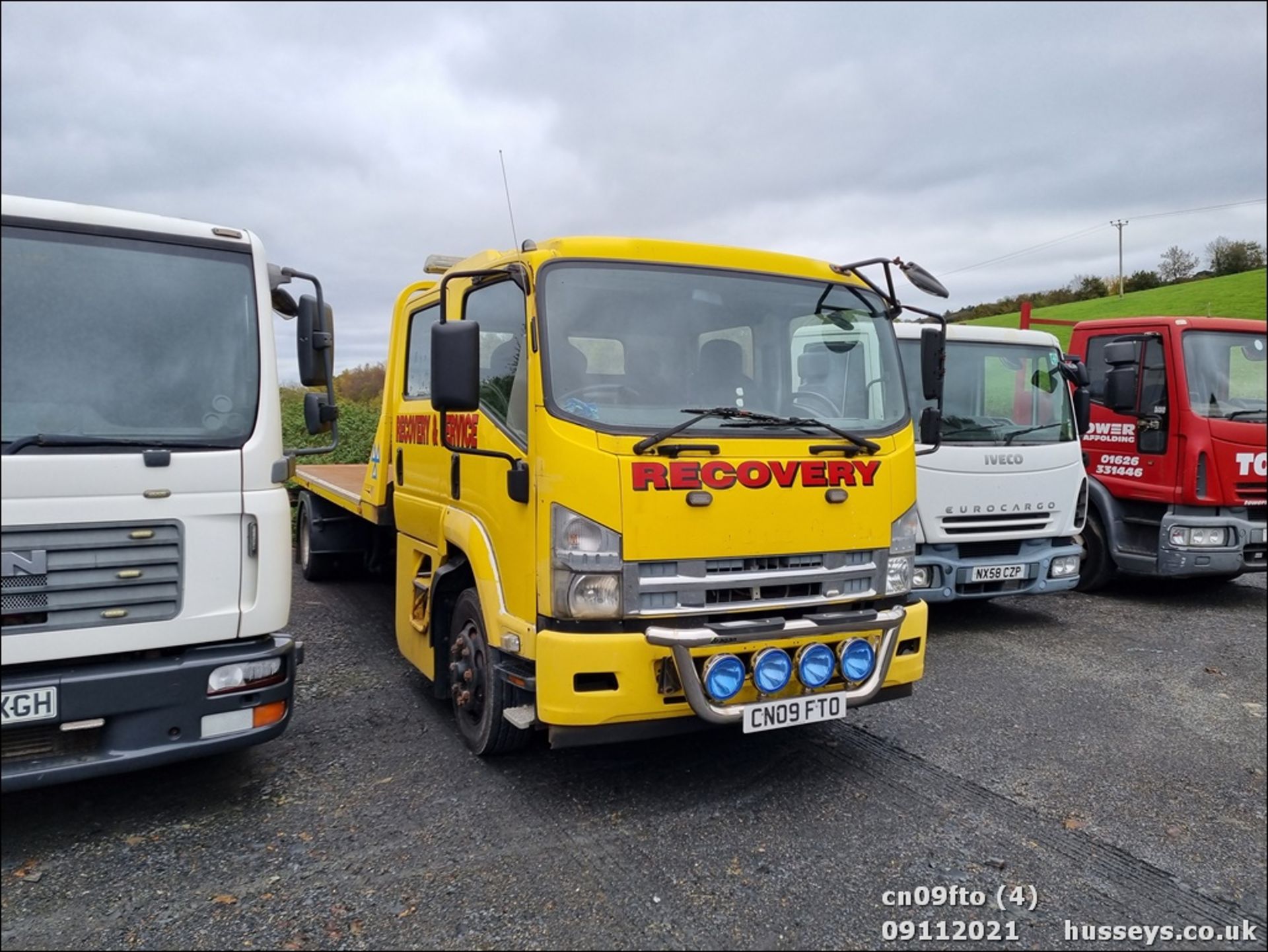 09/09 ISUZU TRUCKS FORWARD F120.240 - 7790cc Transporter (Yellow) - Image 4 of 20