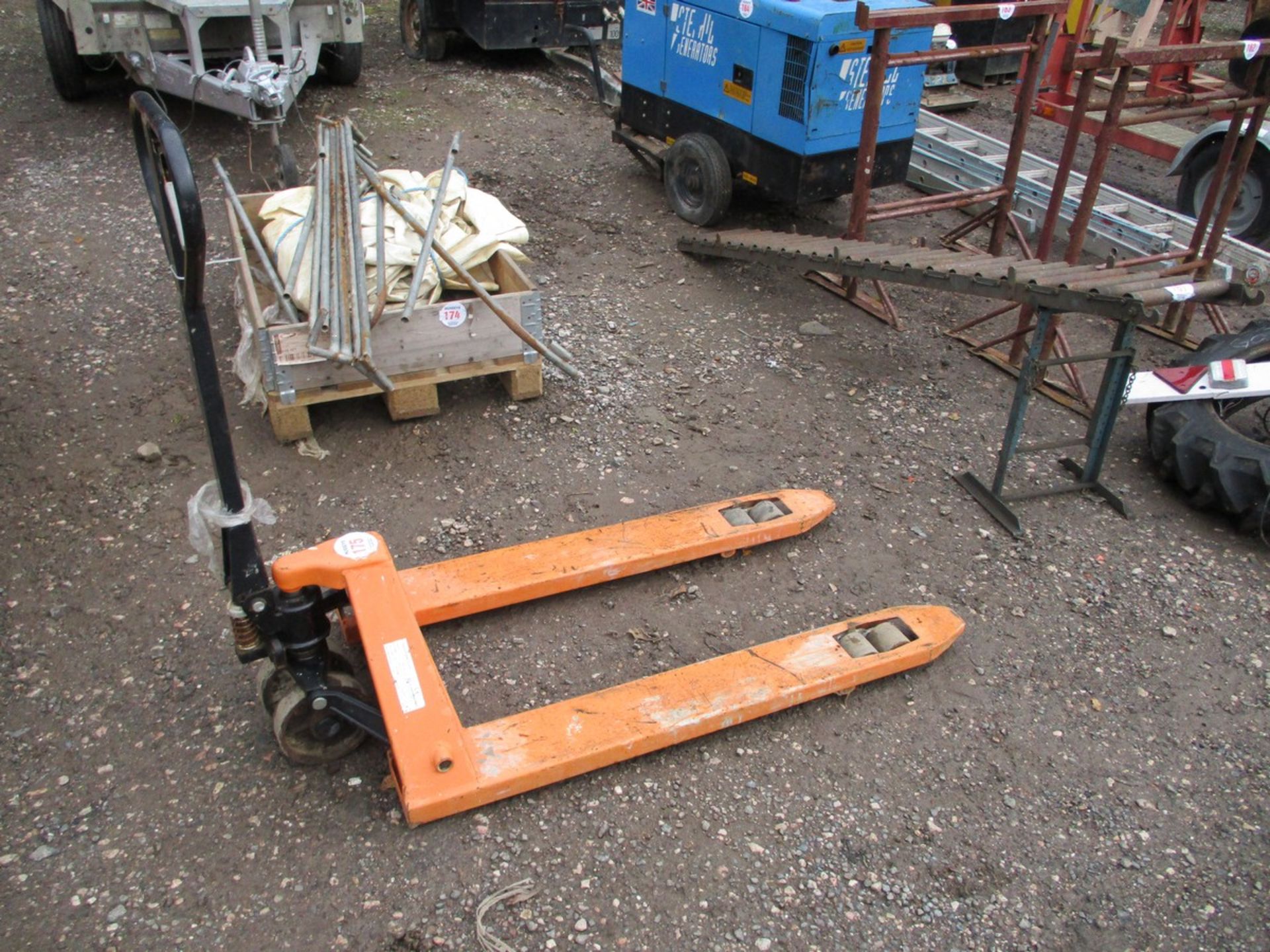 PALLET TRUCKS