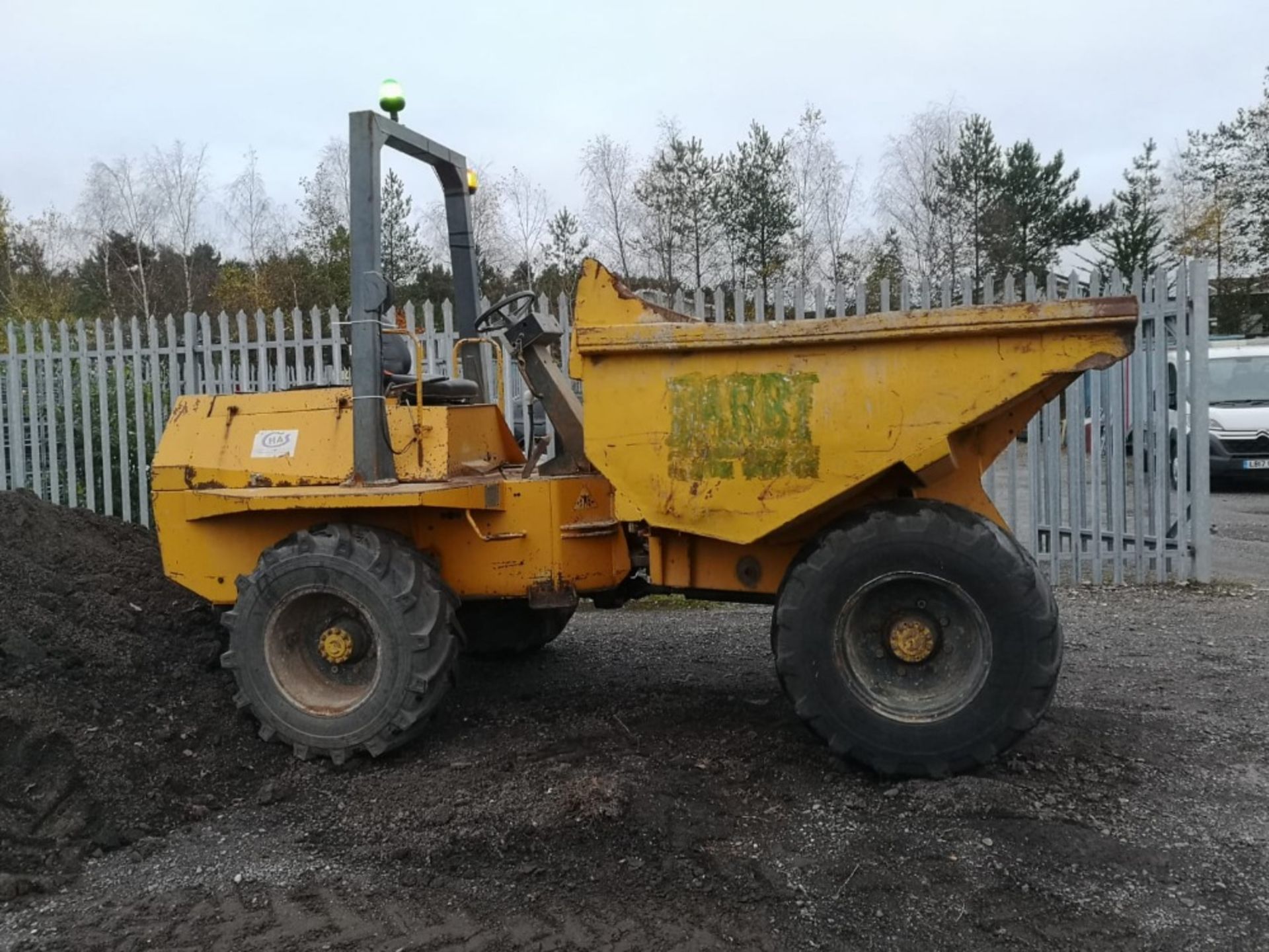 BENFORD 6 TON DUMPER POWER SHUTTLE GEARBOX ORANGE & GREEN BEACON RDT - Image 5 of 8