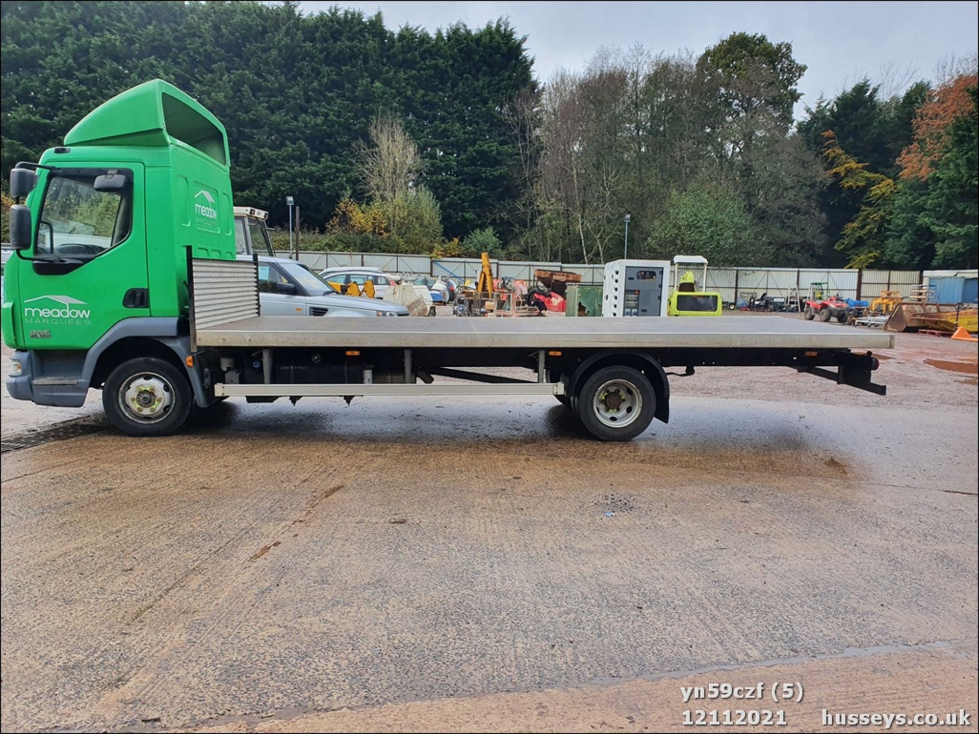 09/59 DAF TRUCKS LF - 4461cc 2dr Flat Bed (Green, 363k) - Image 5 of 14