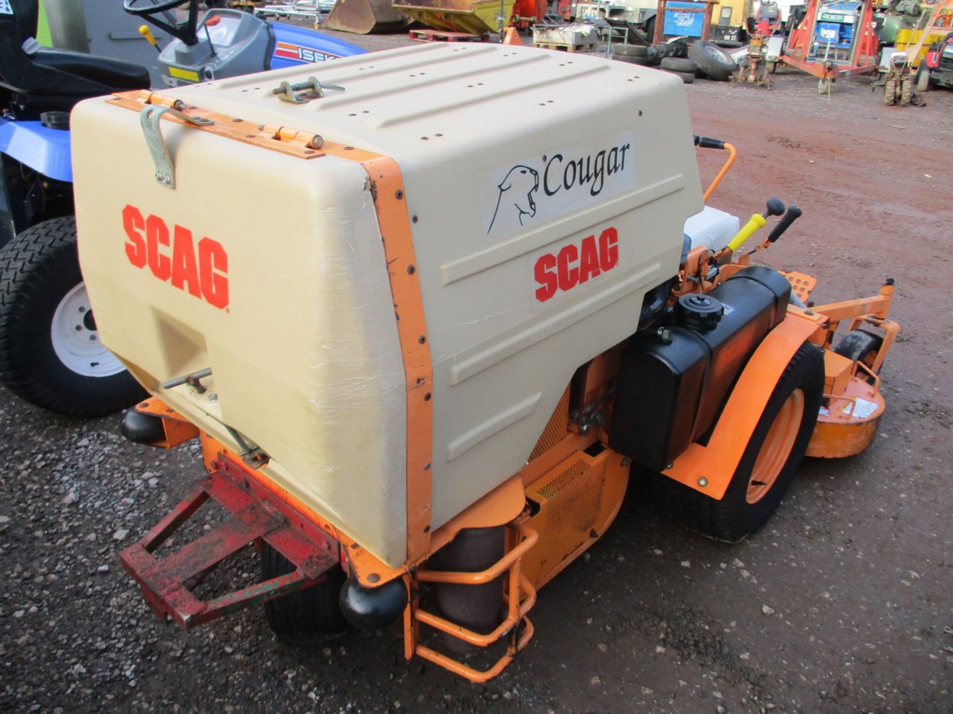 SCAG COUGAR OUTFRONT MOWER - Image 3 of 5