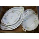 Theodore Haviland, Limoges dinnerwares, 15 plates, 3 bowls, 2 tureens (one lacking lid), a strainer,