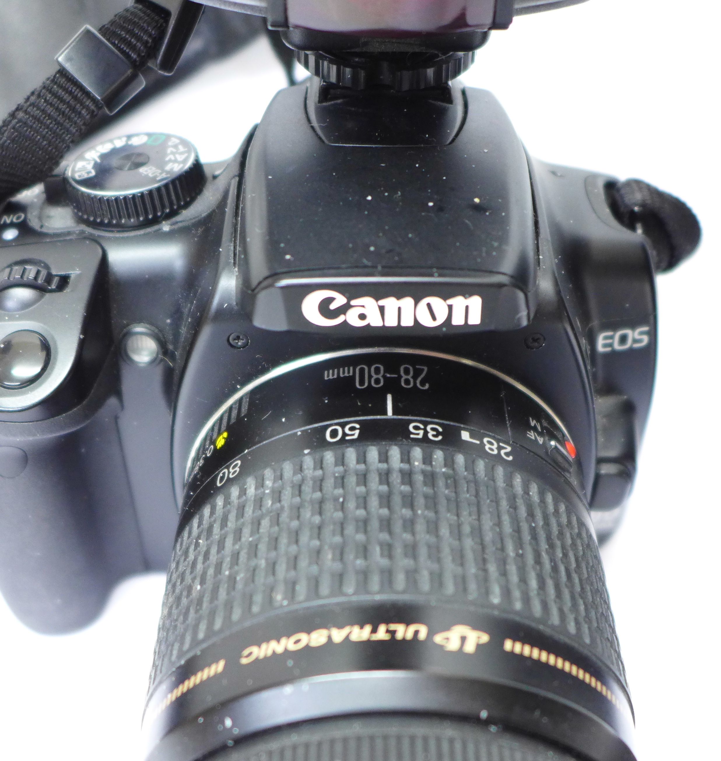 A Canon EOS 400D camera, a Canon 75-300mm f4.0-5.6 II and Canon 28-80mm f3.5-5.6 III Ultrasonic zoom - Image 2 of 6