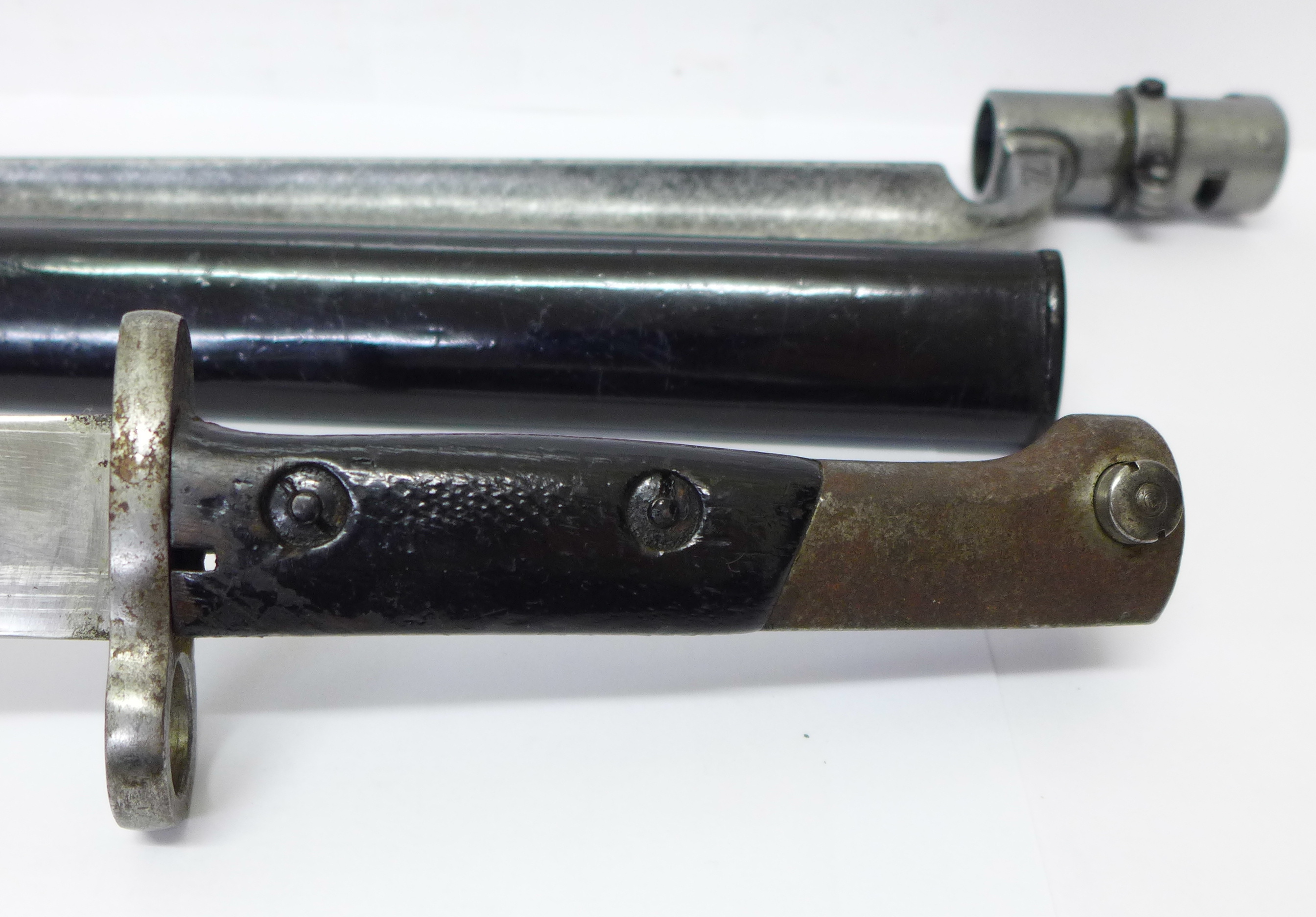 A Belgian M24 bayonet and a plug socket bayonet - Image 2 of 4