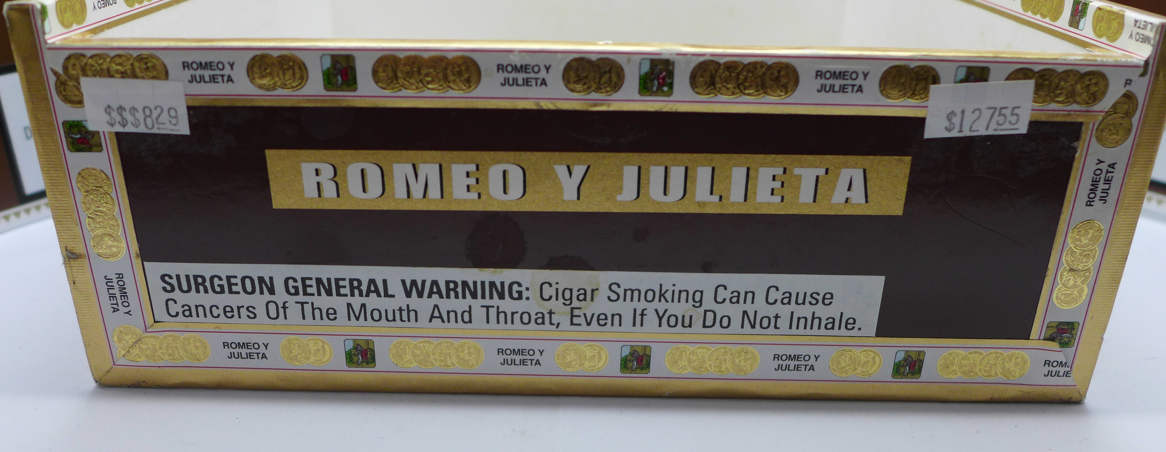 Two sealed boxes of Guantanamera Habana Cuba cigars and eight mixed size cigars in a Romeo y Julieta - Bild 5 aus 6