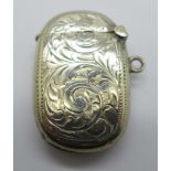 A silver vesta case, Birmingham 1904, (dented)