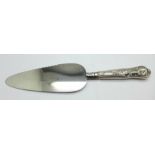 A silver handled Queens pattern dessert serving knife, Sheffield 1960