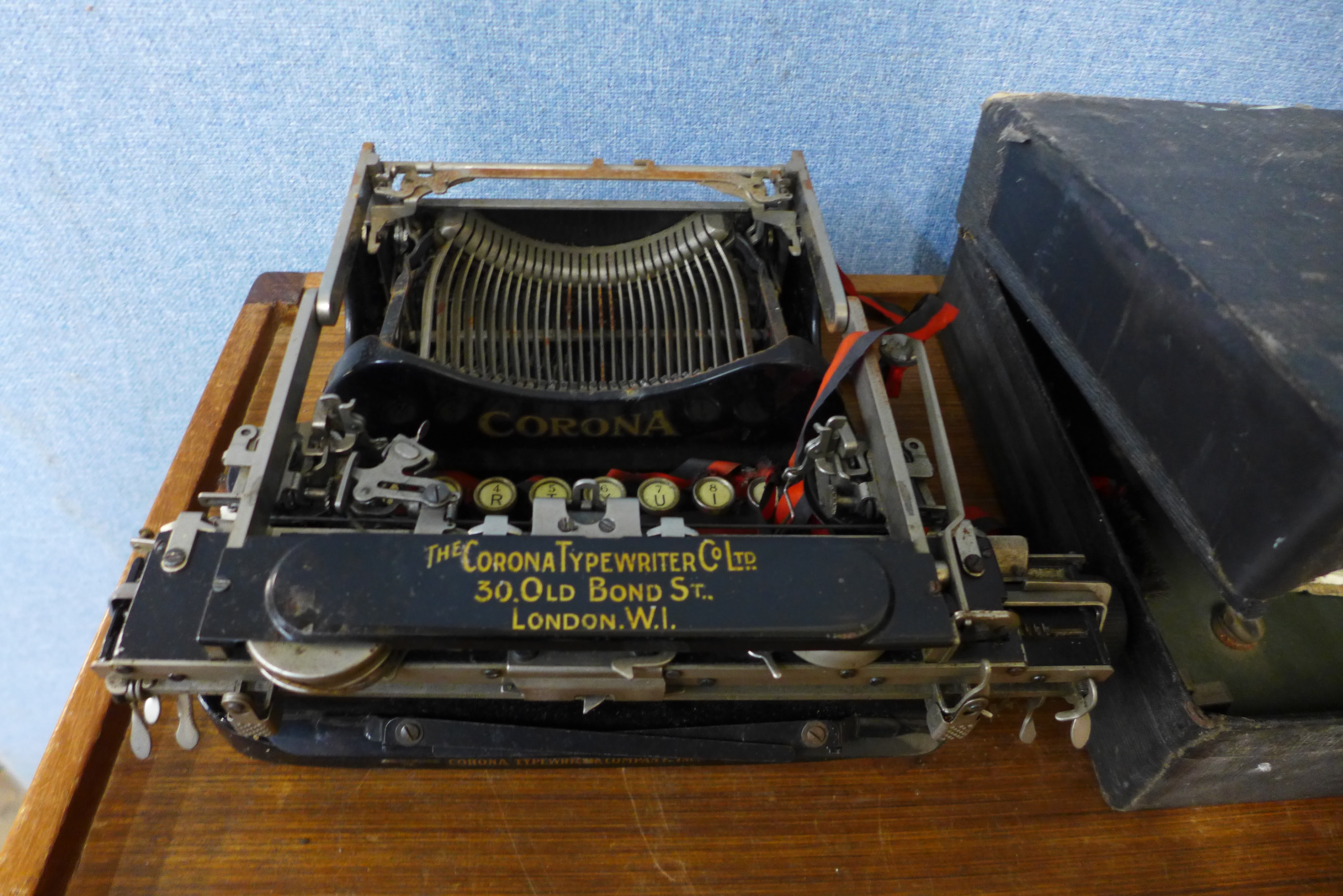 A vintage Corona typewriter - Image 2 of 2