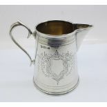 A silver cream jug, Sheffield 1901, 124g