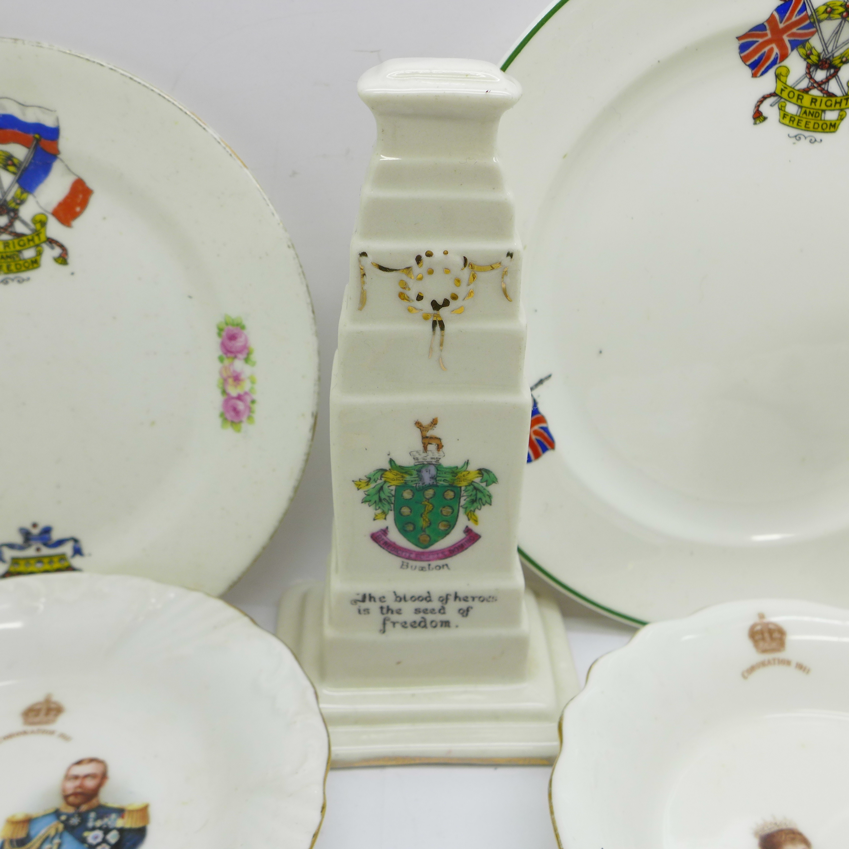 A collection of Royal commemorative china including Foley, Shelley, and a crested Buxton War - Bild 2 aus 8