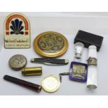 A 9ct gold mounted cheroot holder, a compact, a small enamelled frame, lacking back stand, snuff