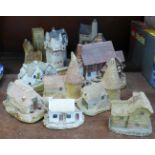 A collection of cottage ornaments, seven David Winter, nine Lilliput Lane and two others, (small