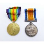 A pair of WWI medals to 334646 Gnr. G. Done, R.A.