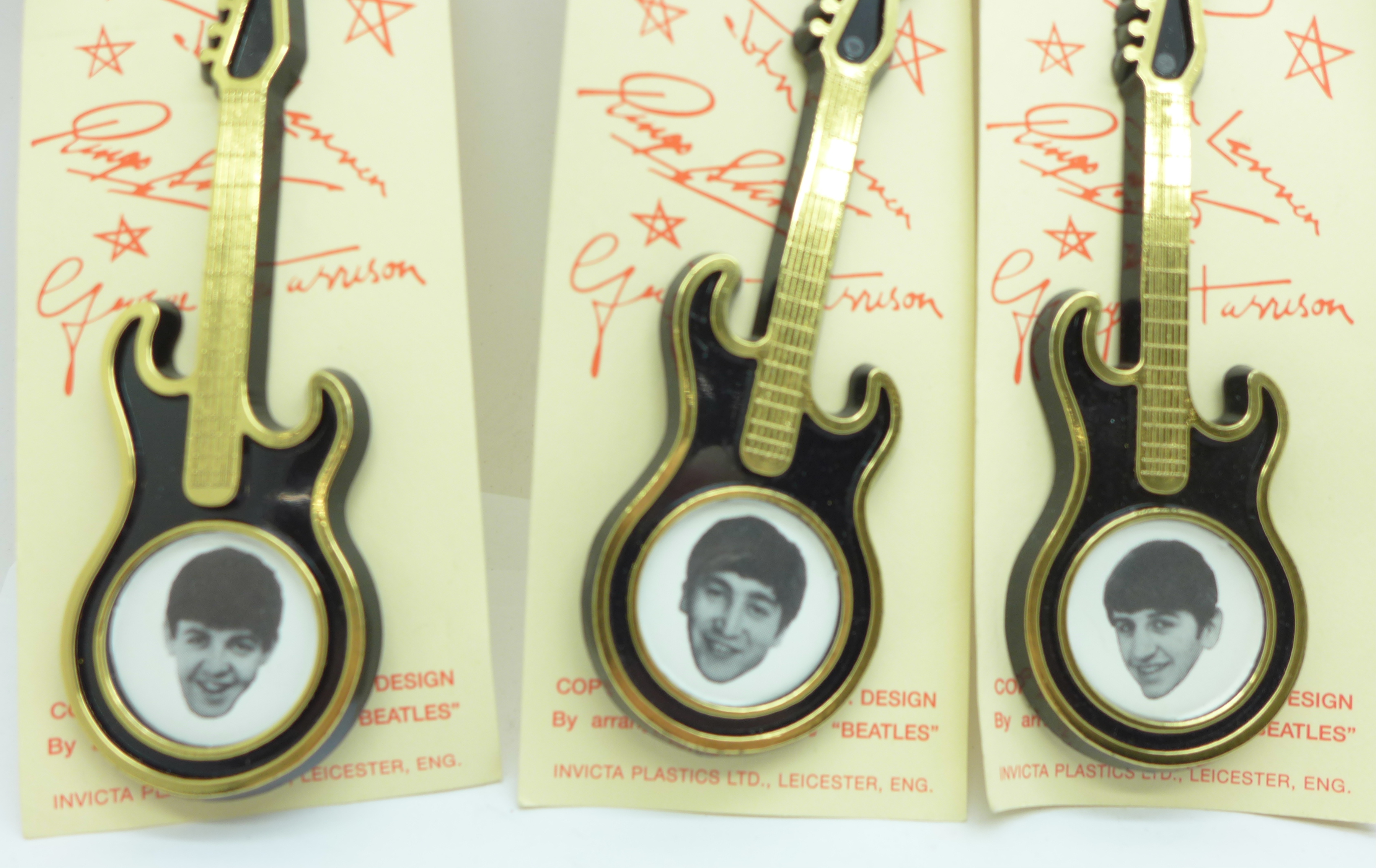 A set of five The Beatles guitar brooches - Image 2 of 3