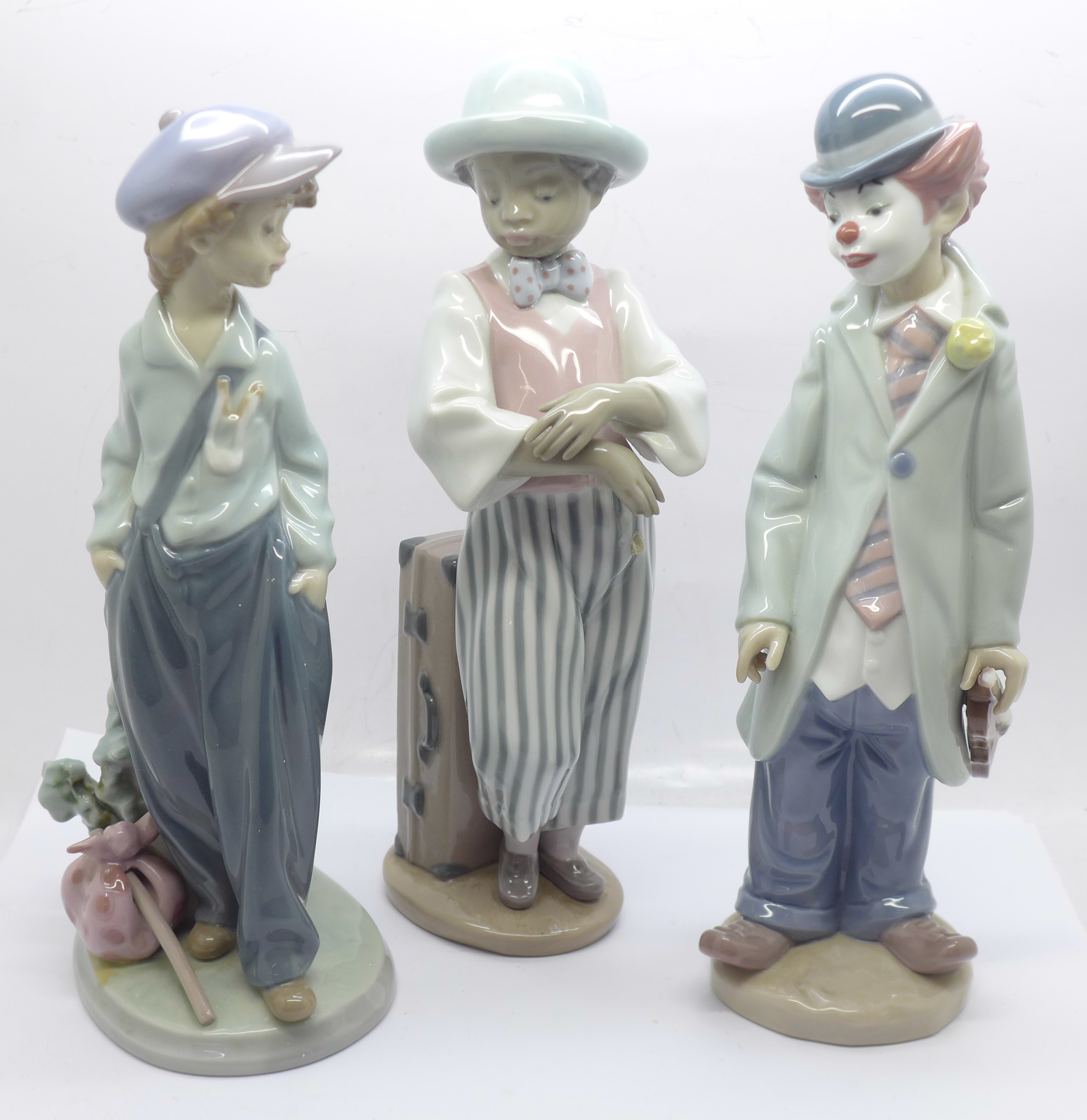 Three Lladro figures, The Wanderer, 22cm, model no. 5400, designer Antonio Ramos, issued 1987,