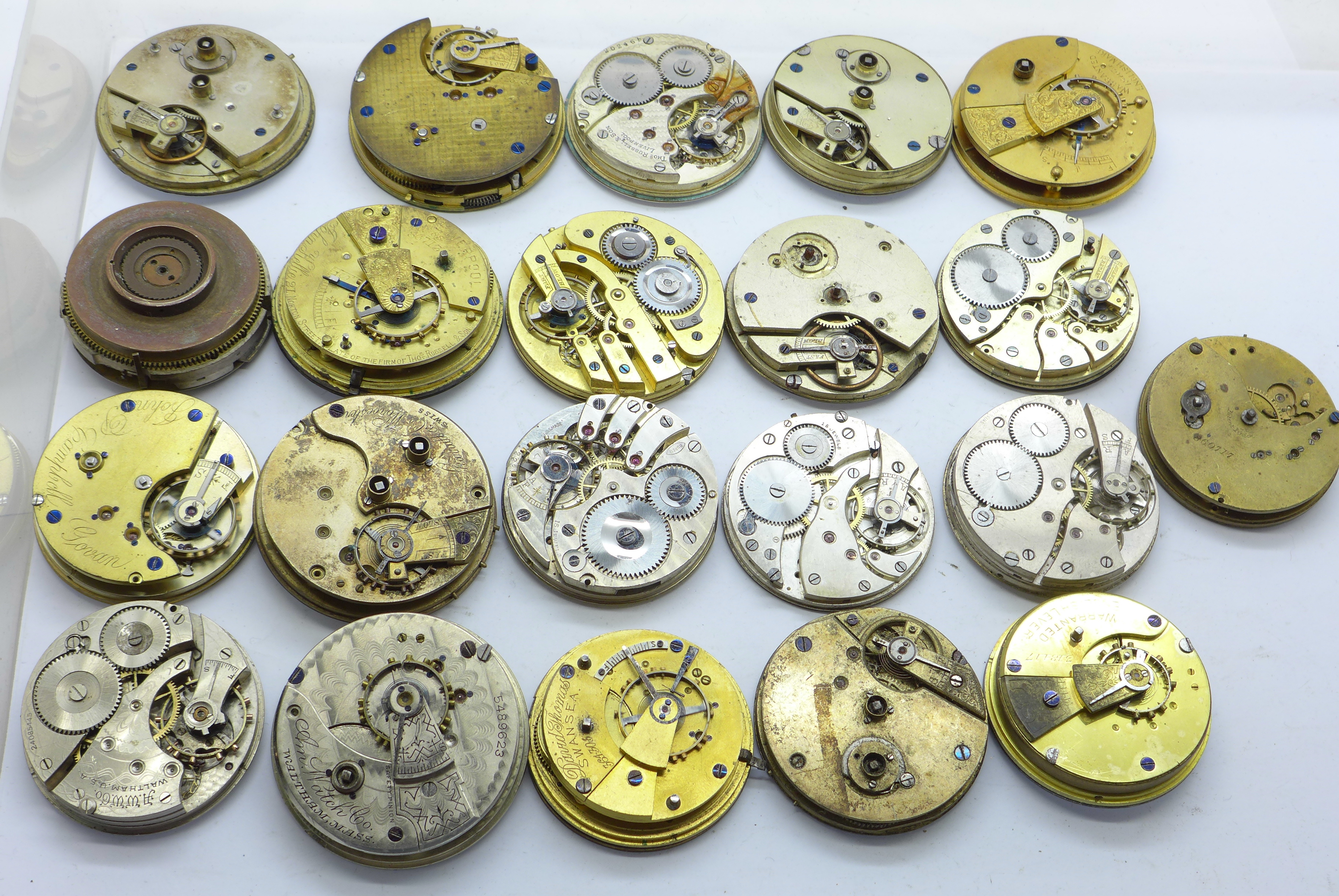 Twenty-one pocket watch movements, Waltham, Thomas Russell, Swiss lever, fusee, etc., a/f - Bild 8 aus 11