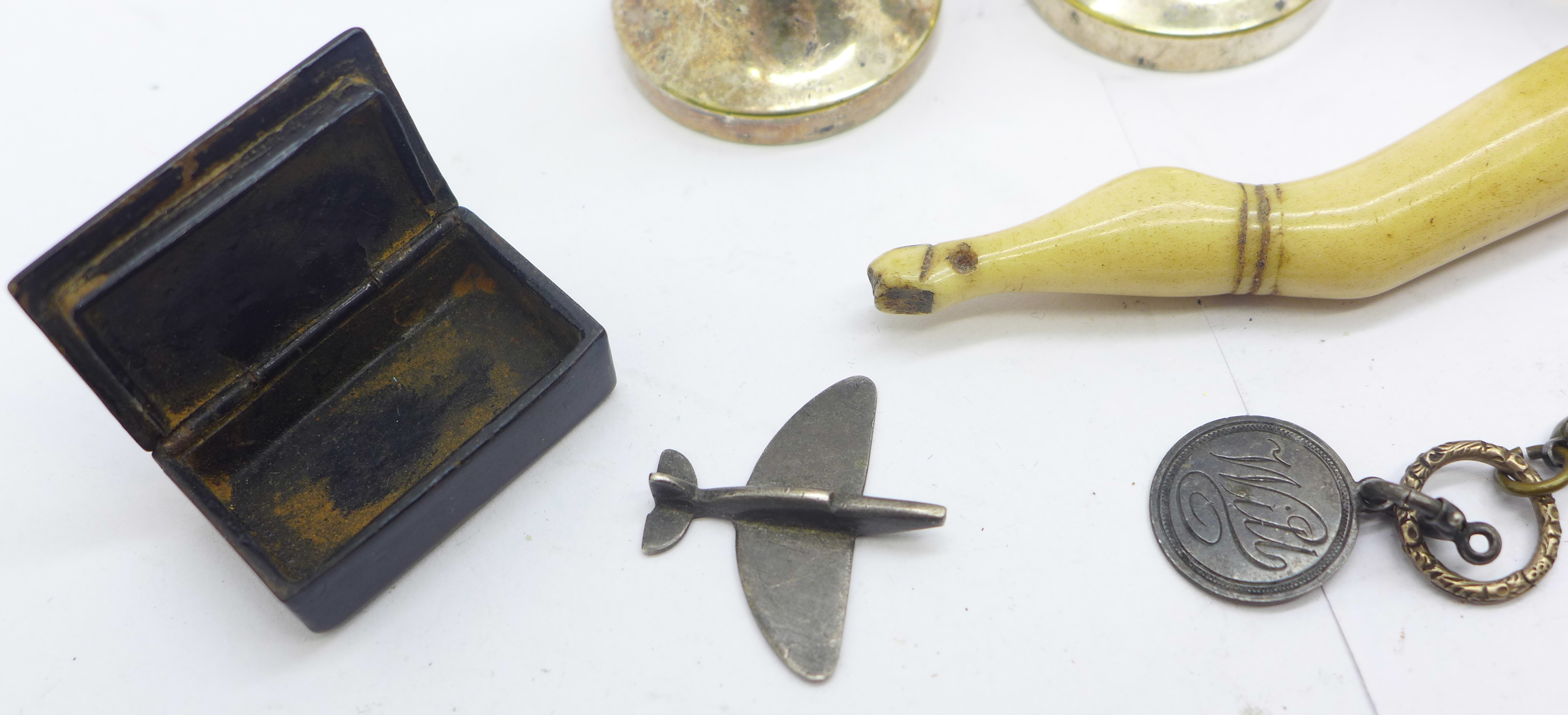 A pair of small candlesticks, a snuff box, a pipe tamp, a circular pot with lid, a very small - Image 2 of 3