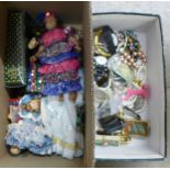 Fashion dolls, costume jewellery, watches, etc. **PLEASE NOTE THIS LOT IS NOT ELIGIBLE FOR POSTING