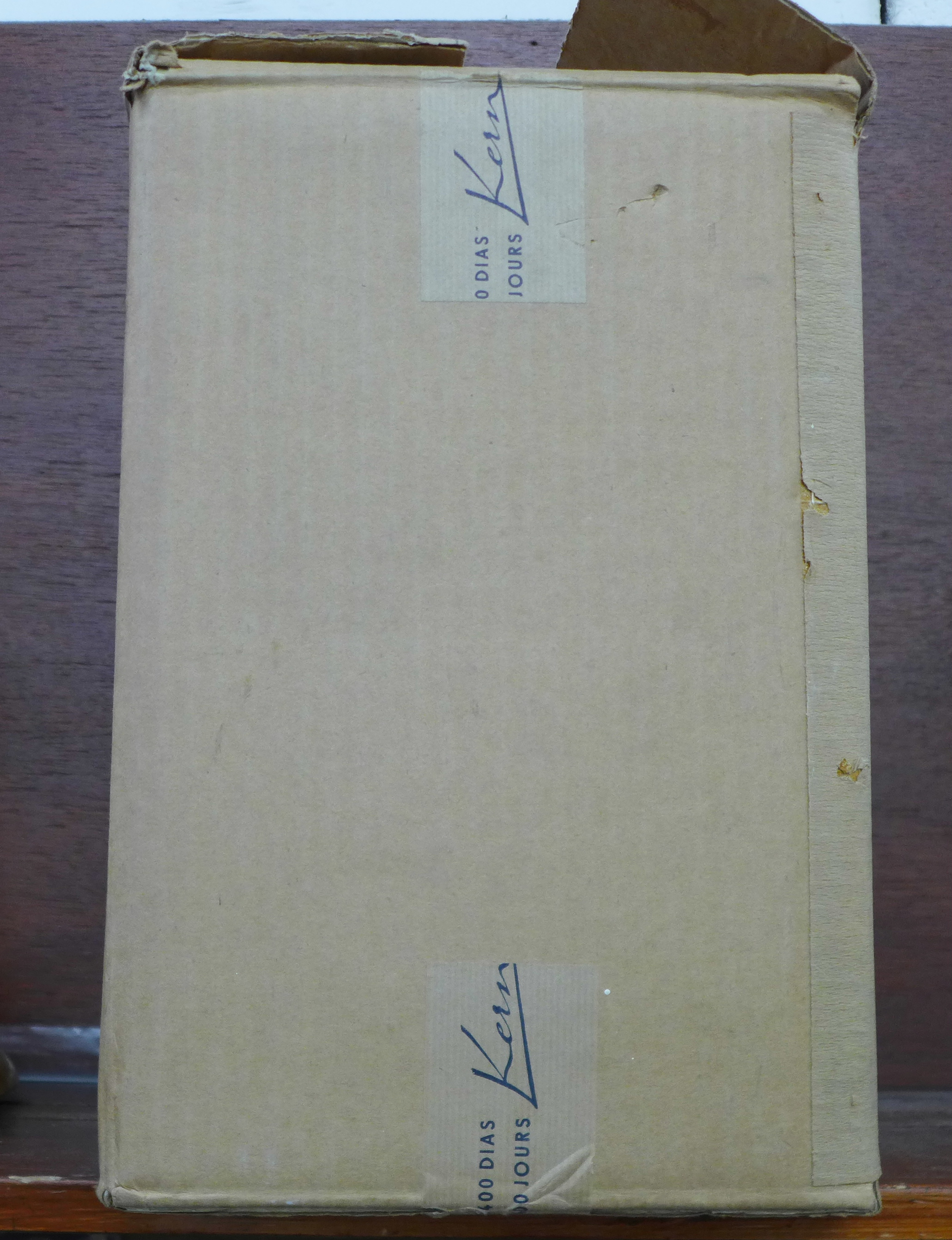 A Kern anniversary clock, with key and original outer packaging box - Image 7 of 7