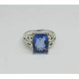 A 9ct white gold and colour change fluorite ring, 5.6g, N, stone approximately 9mm x 11mm