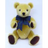 An Oldacre Bears Teddy bear with growler, 38cm