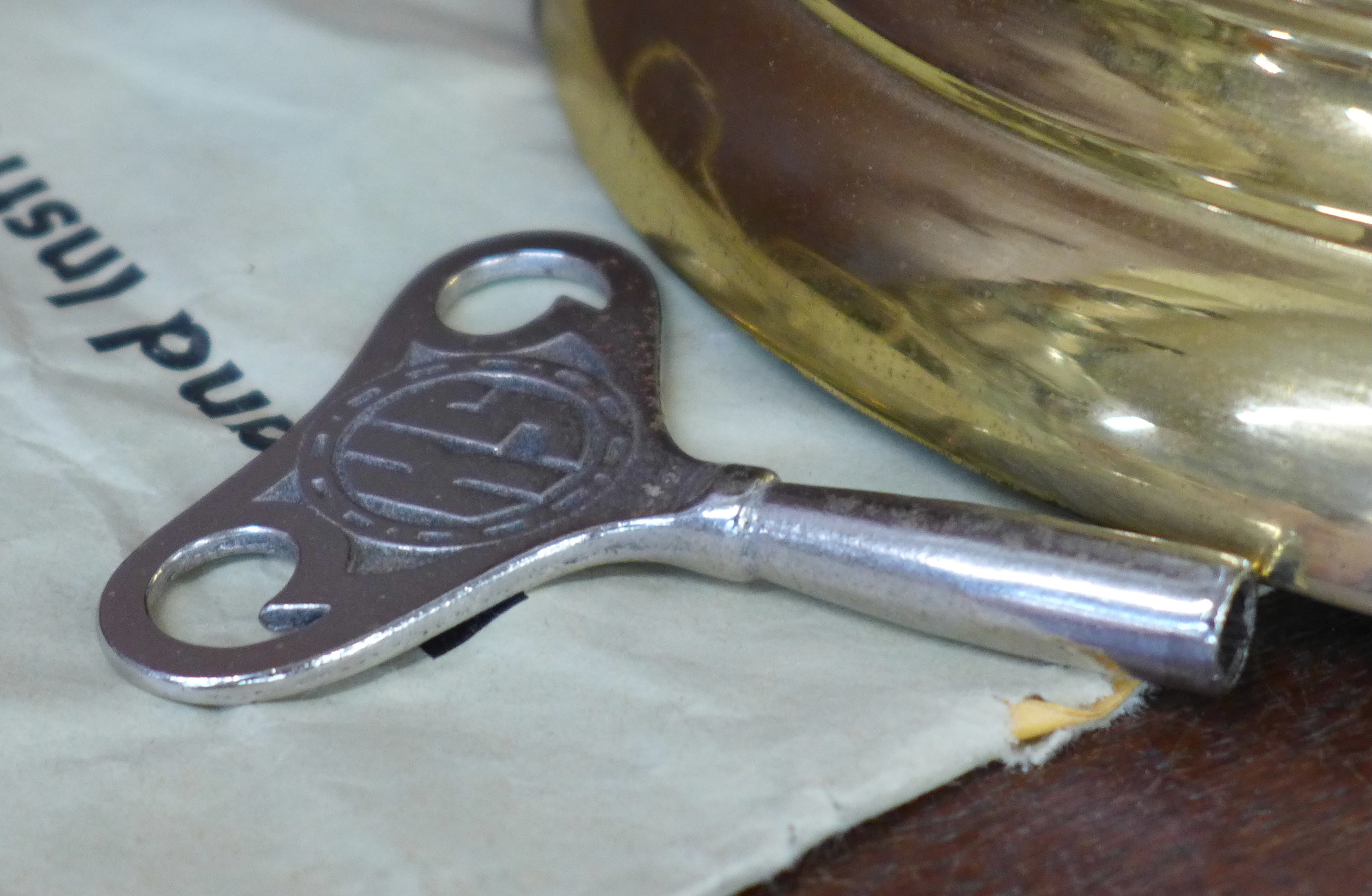 A Kern anniversary clock, with key and original outer packaging box - Image 6 of 7