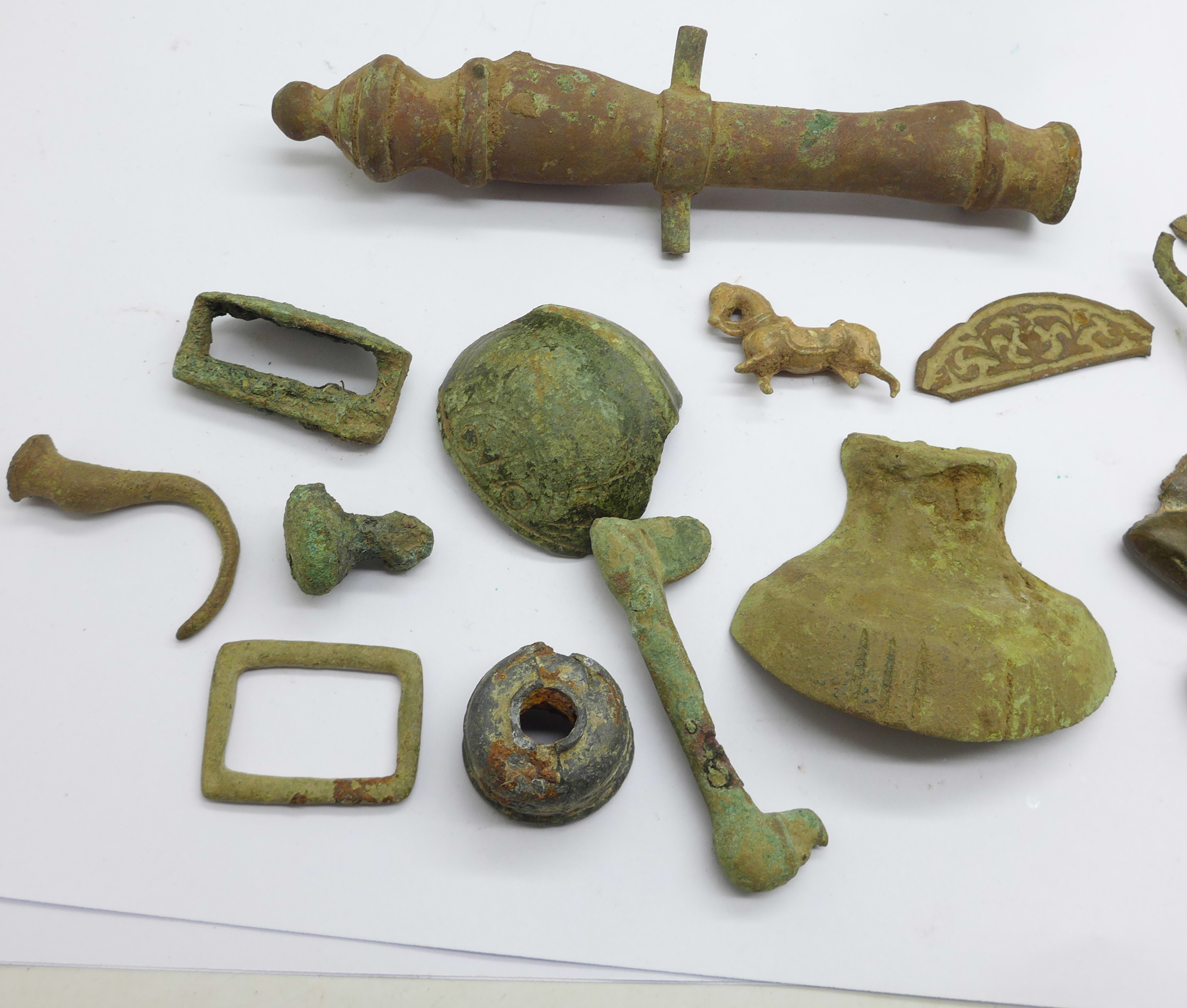 A collection of metal detecting finds including bronze - Image 2 of 3