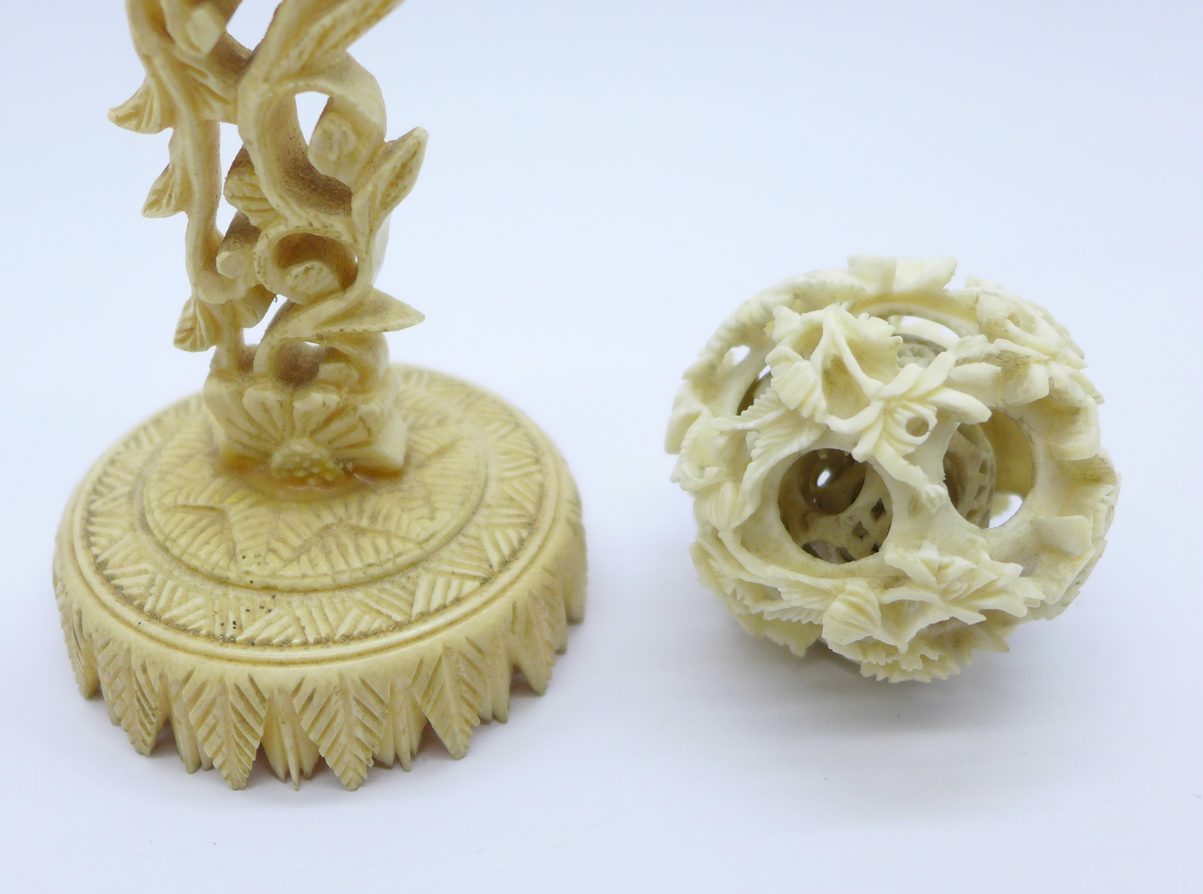 A bone puzzle ball and stand (both a/f, ball broken internally and stand re-glued in two places) - Image 2 of 4