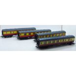Four Hornby 00 gauge railway carriages