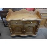 A Victorian style pine chiffonier, 102cms h, 108cms w, 48cms d