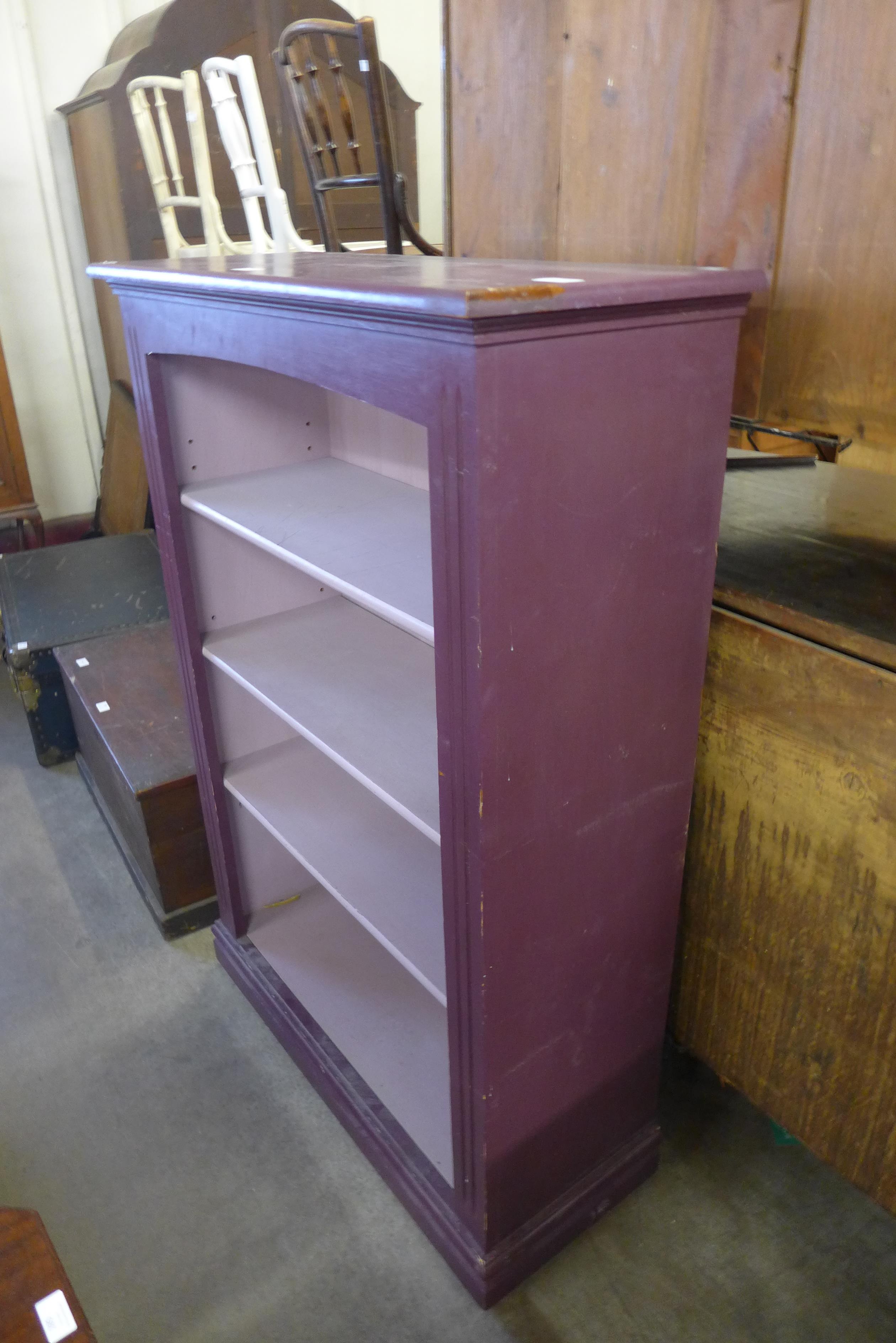 A painted pine open bookcase - Image 2 of 2