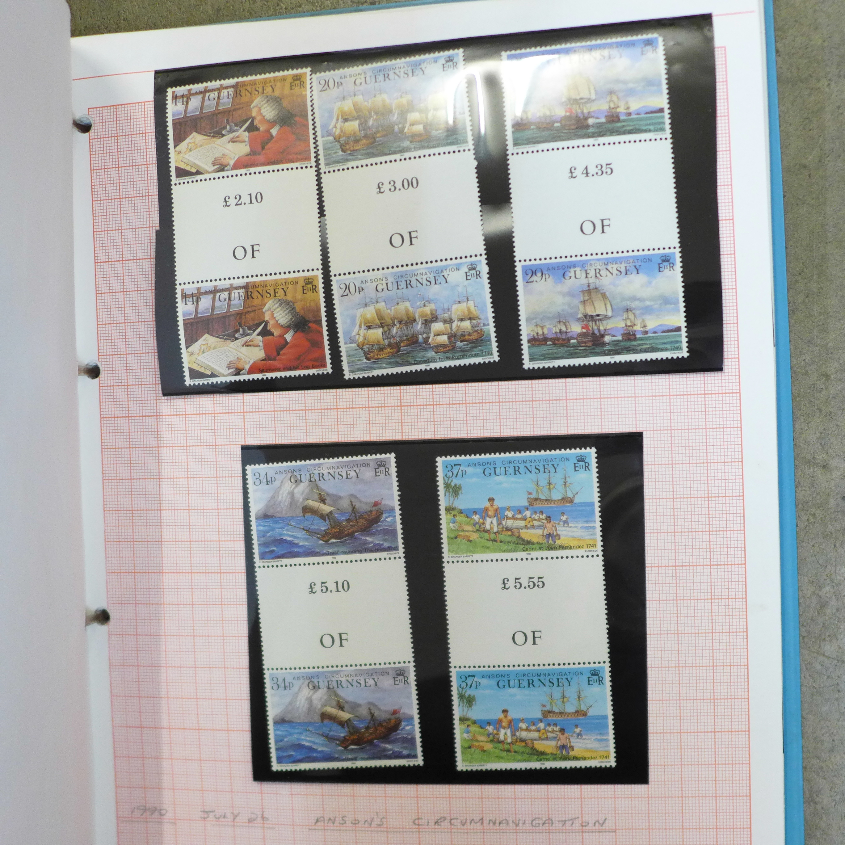 Stamps; two folders with Guernsey commemoratives and gutter-pairs - Bild 15 aus 18