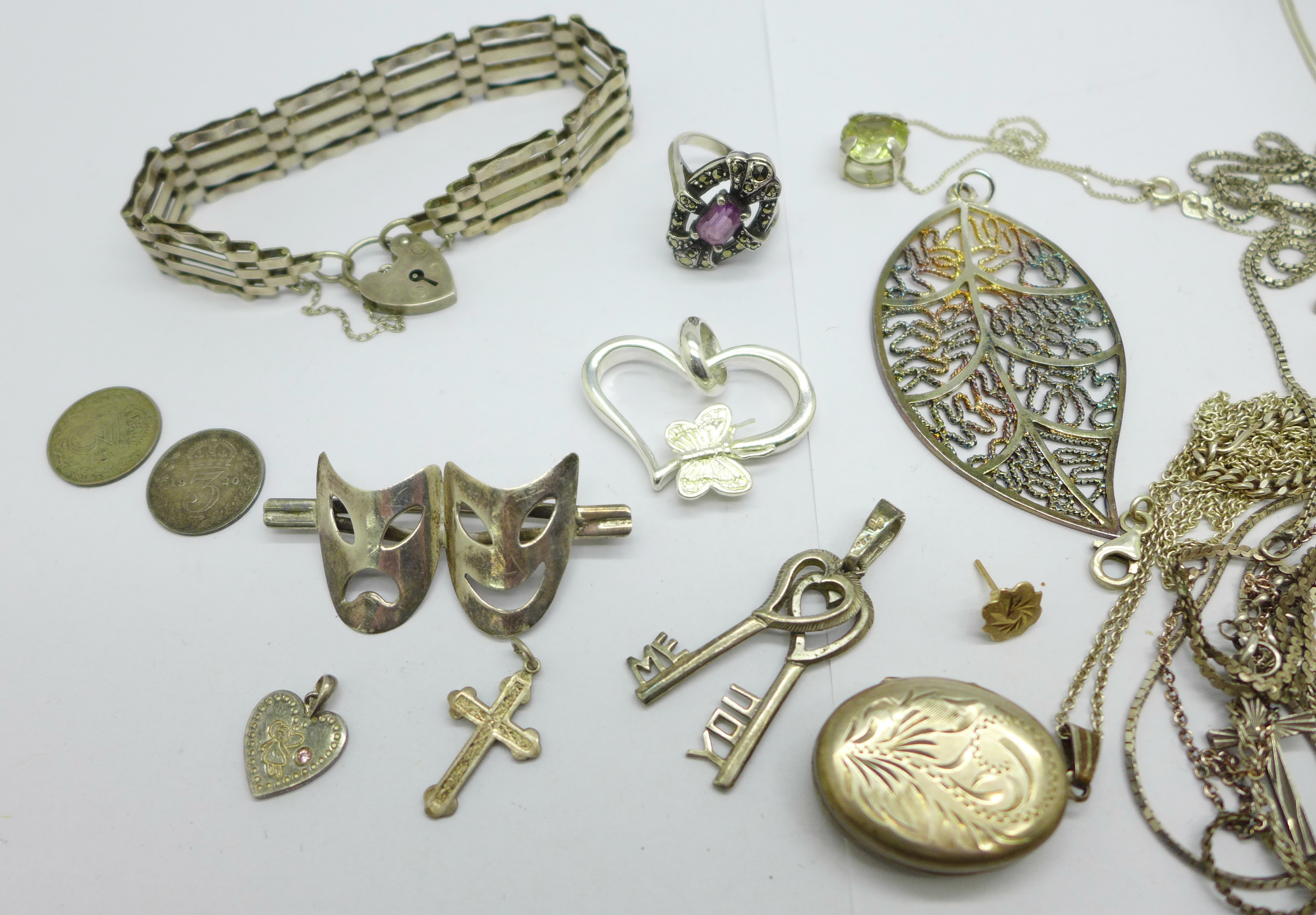 Jewellery including a silver gate bracelet, a silver locket, a 925 silver mask brooch, silver - Image 2 of 3