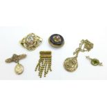 A collection of Victorian and Edwardian jewellery, a pinchbeck and porcelain set brooch, a