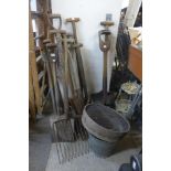 Assorted garden tools, a galvanised bucket, etc.