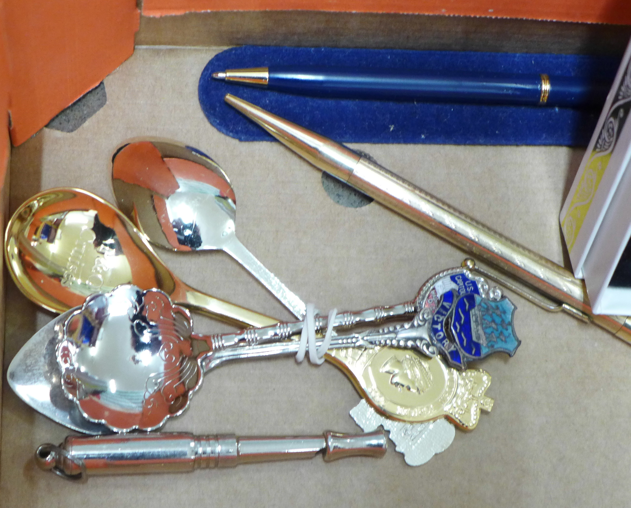 Nine champagne glasses, 1953 Coronation cutlery, Sheaffer pen, other pens and pencils, rolled gold - Bild 4 aus 4